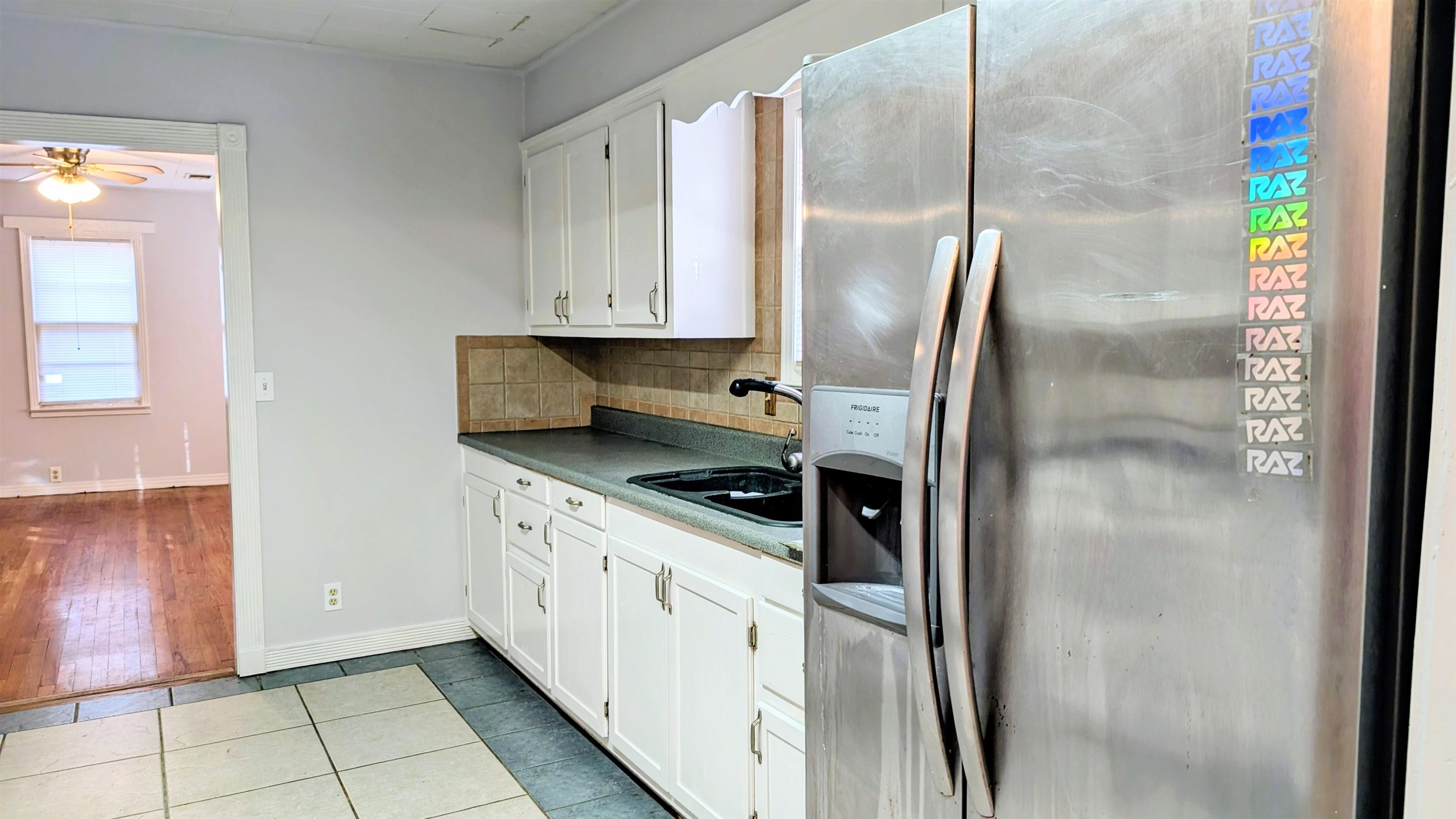 32 E Main  Ash Flat, AR