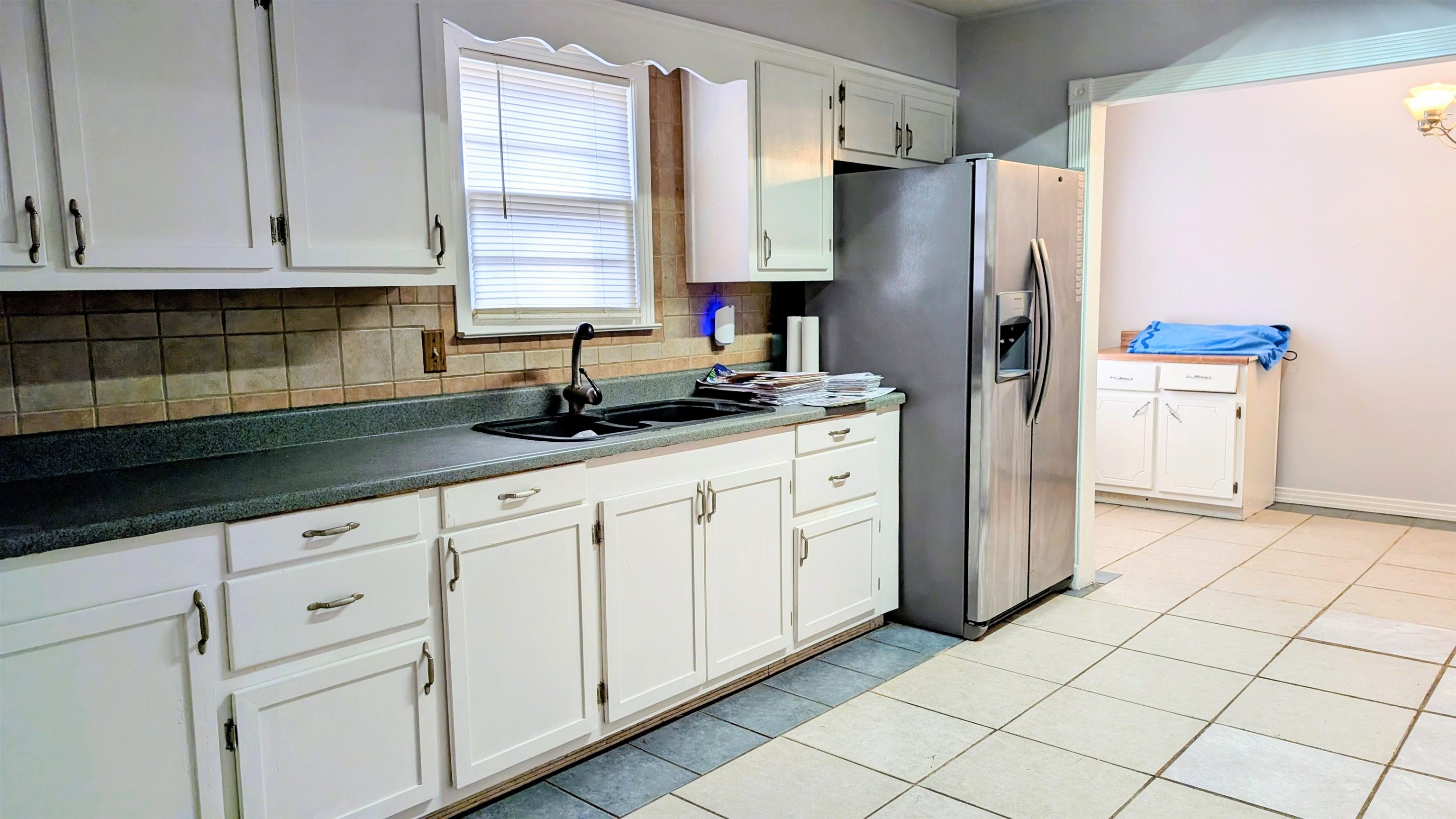 32 E Main  Ash Flat, AR