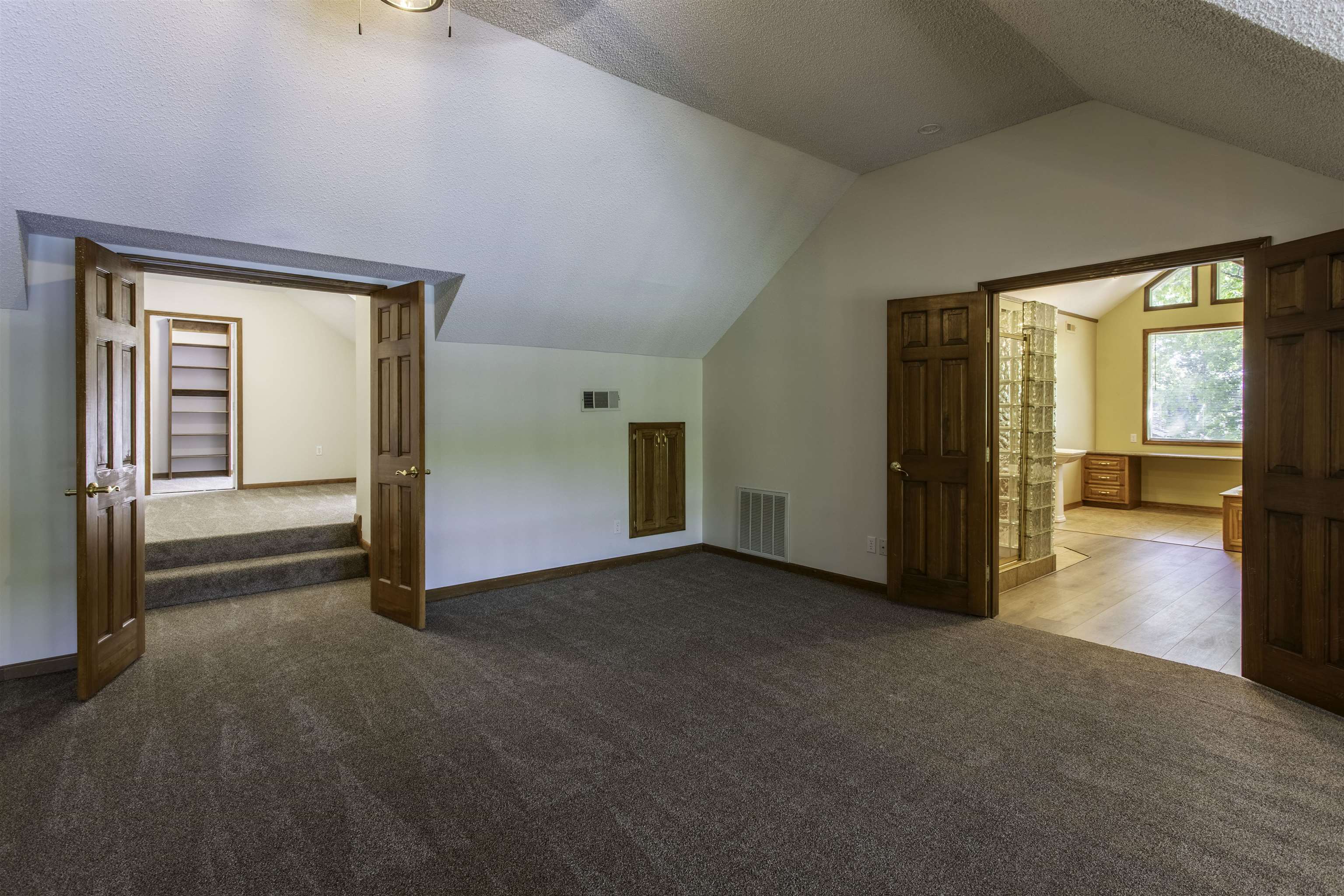 8 Winnebago Trace Cherokee Village, AR 72529