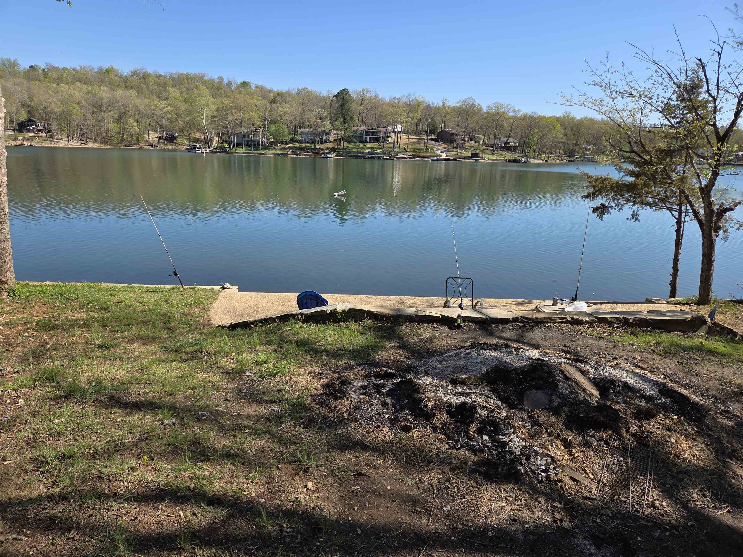 8 Winnebago  Cherokee Village, AR