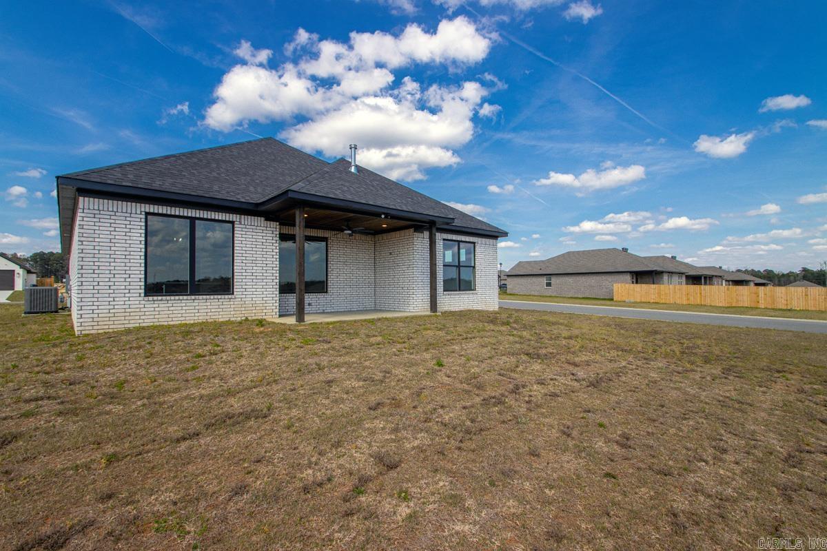 101 Kelton  Hensley, AR