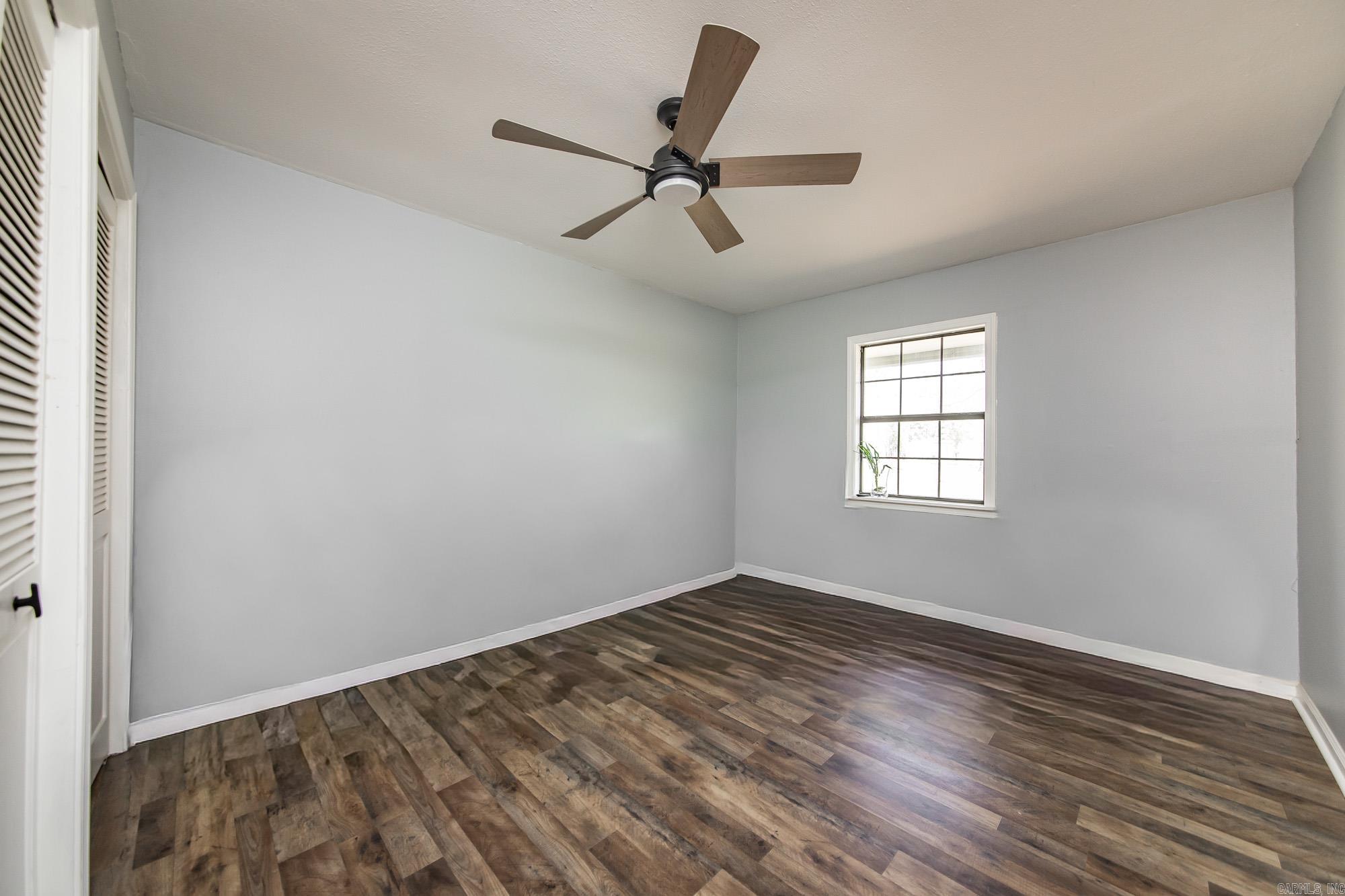 2201 River  Redfield, AR