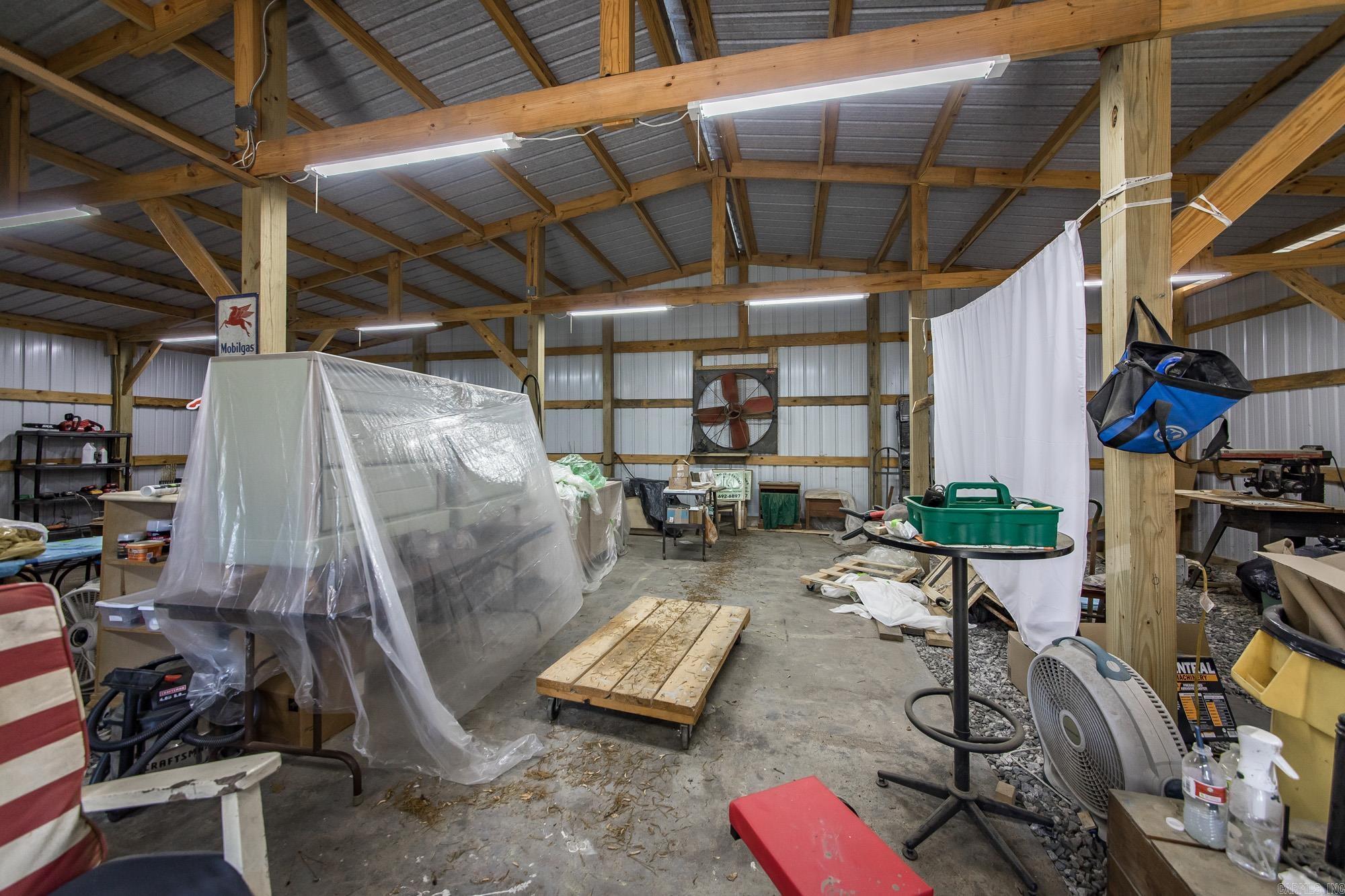 2201 River  Redfield, AR