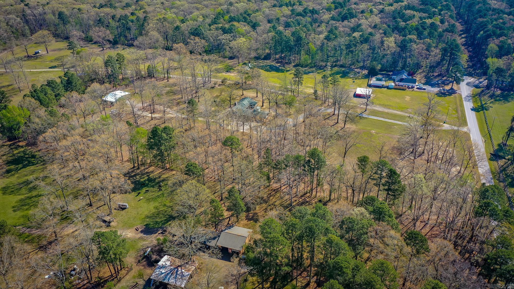 2201 River  Redfield, AR