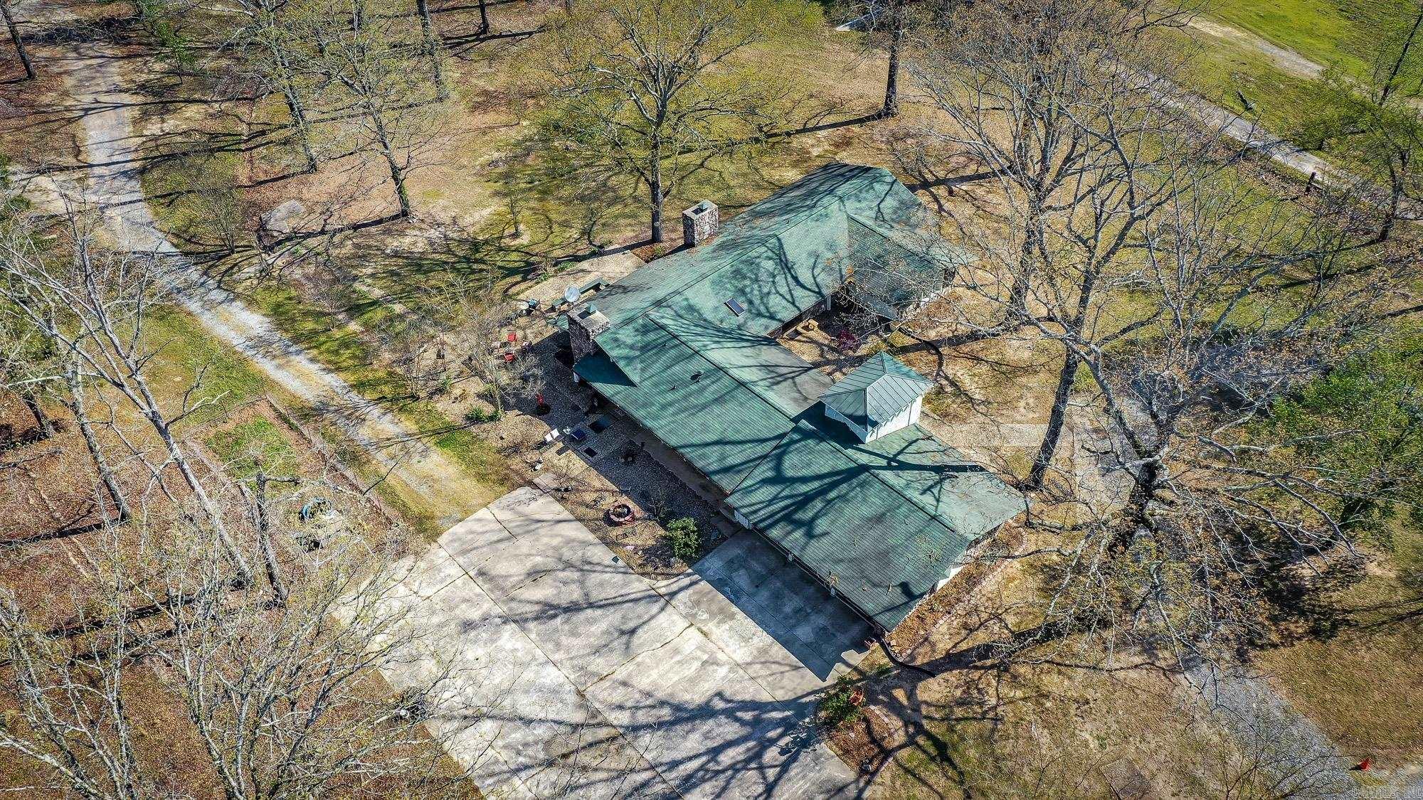 2201 River  Redfield, AR