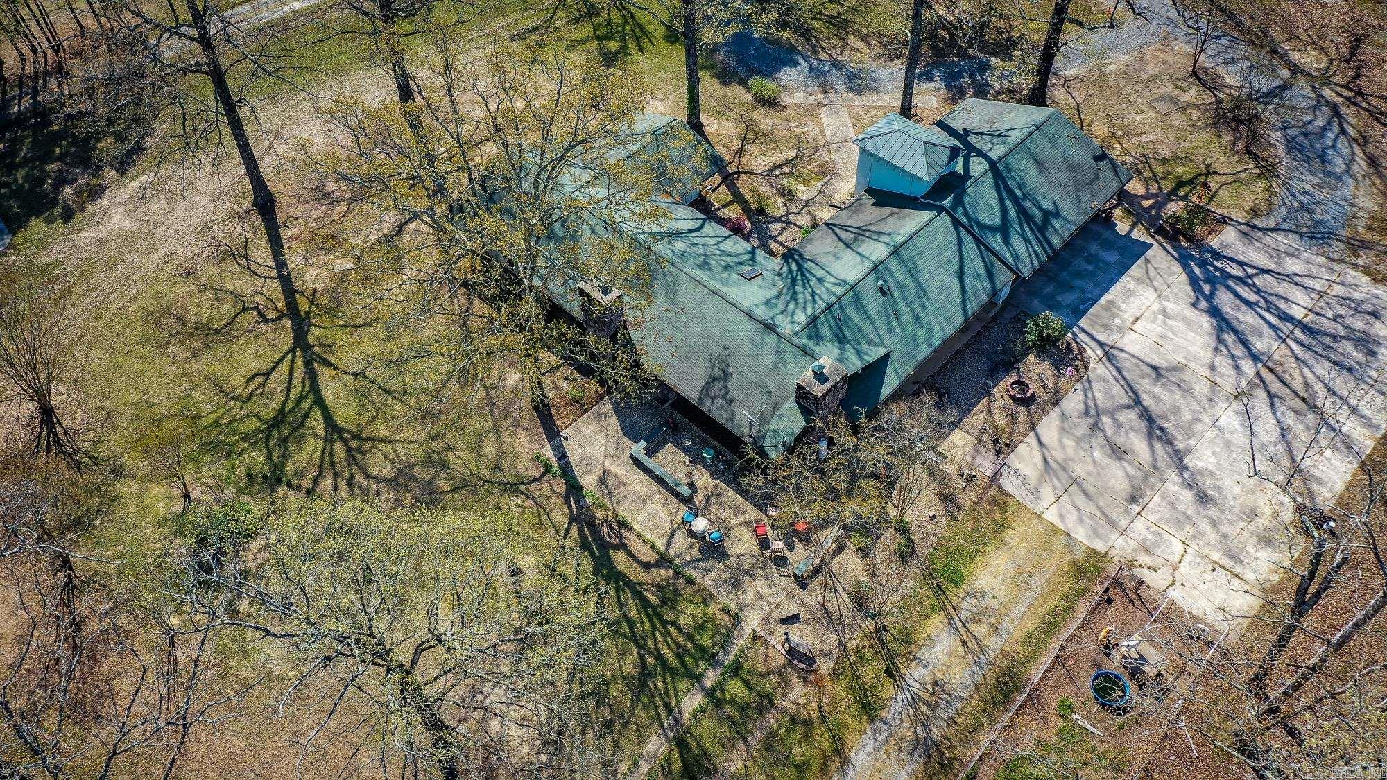 2201 River  Redfield, AR