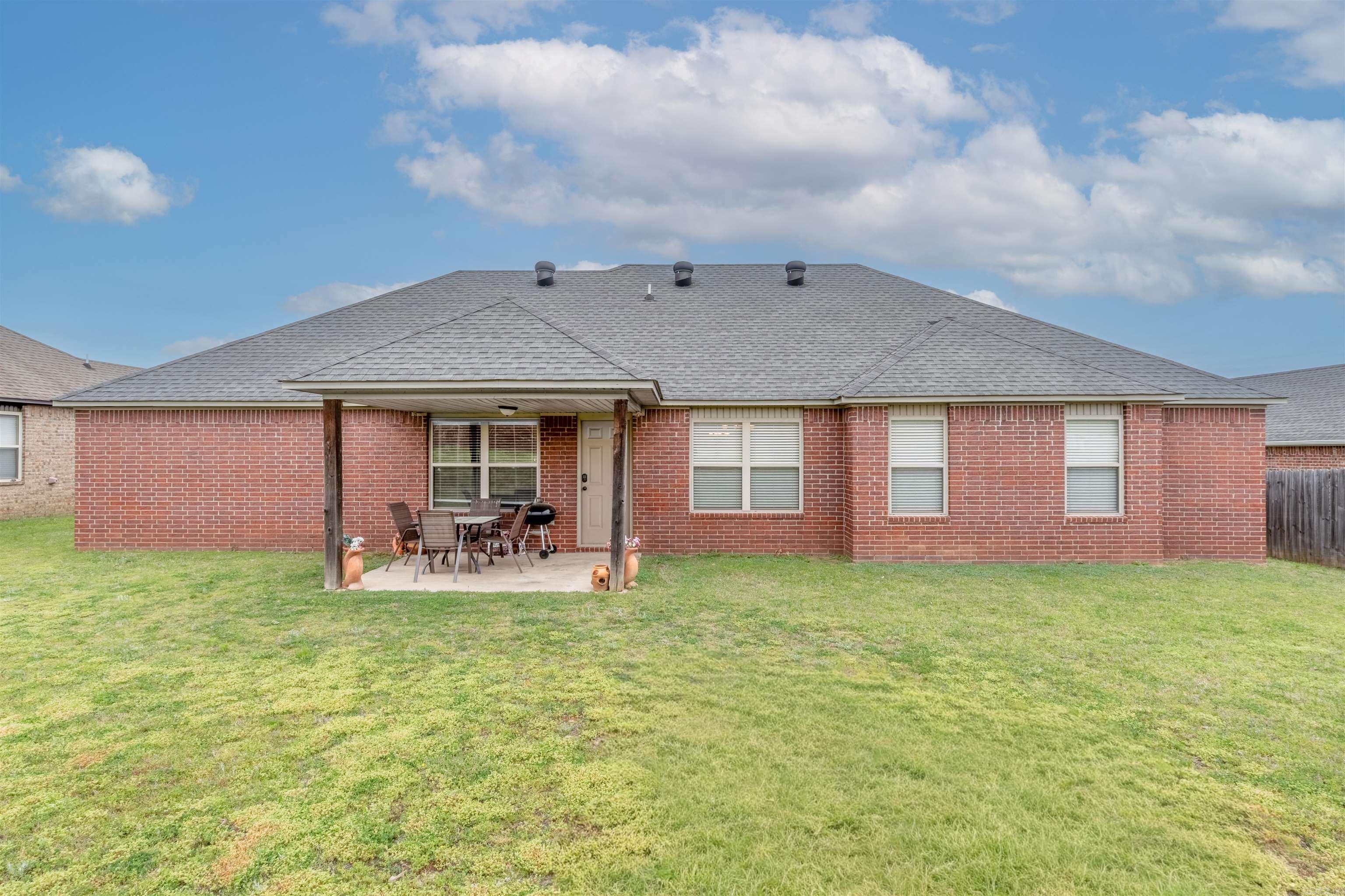 2710 Plateau Drive  Conway, AR