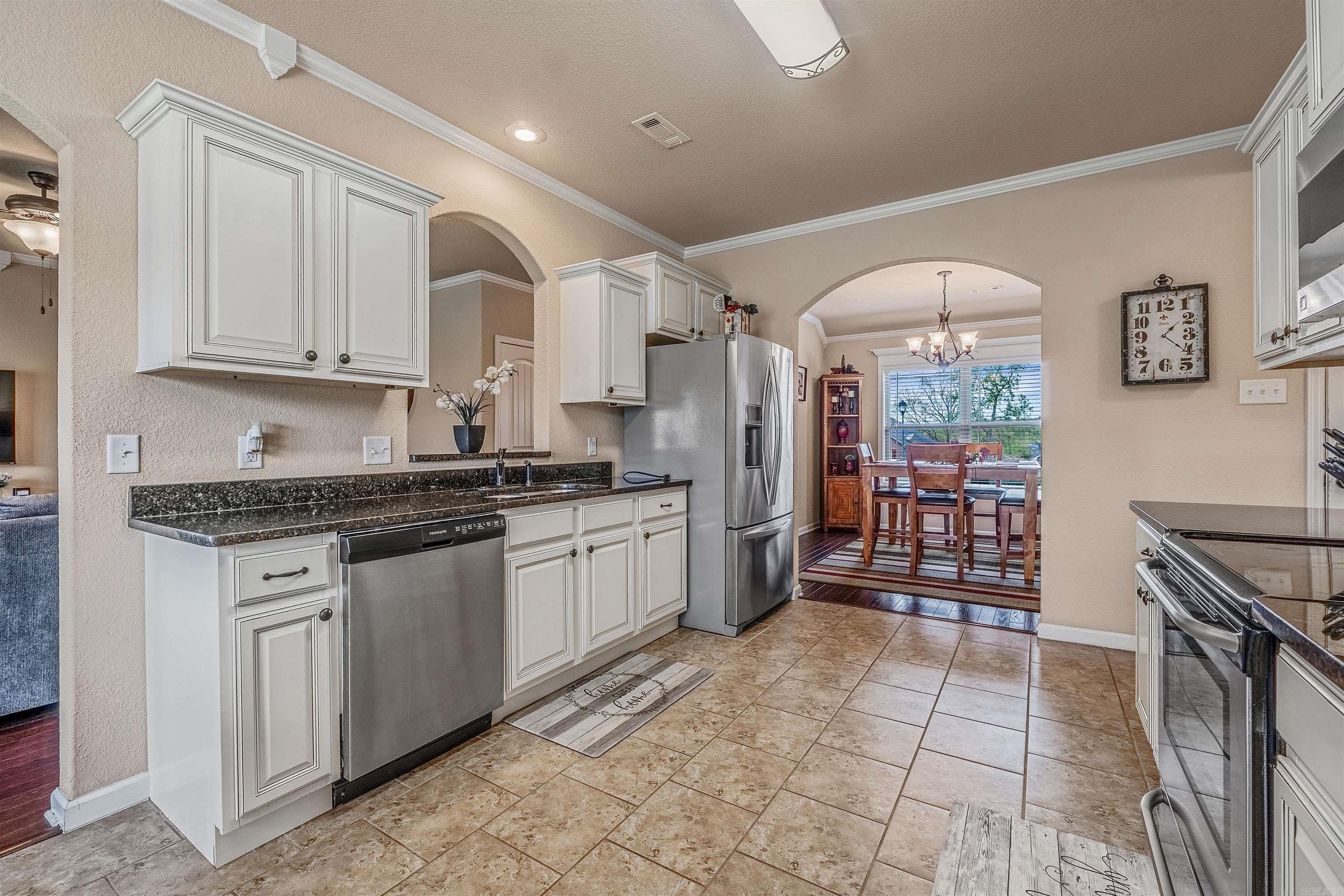 2710 Plateau Drive  Conway, AR