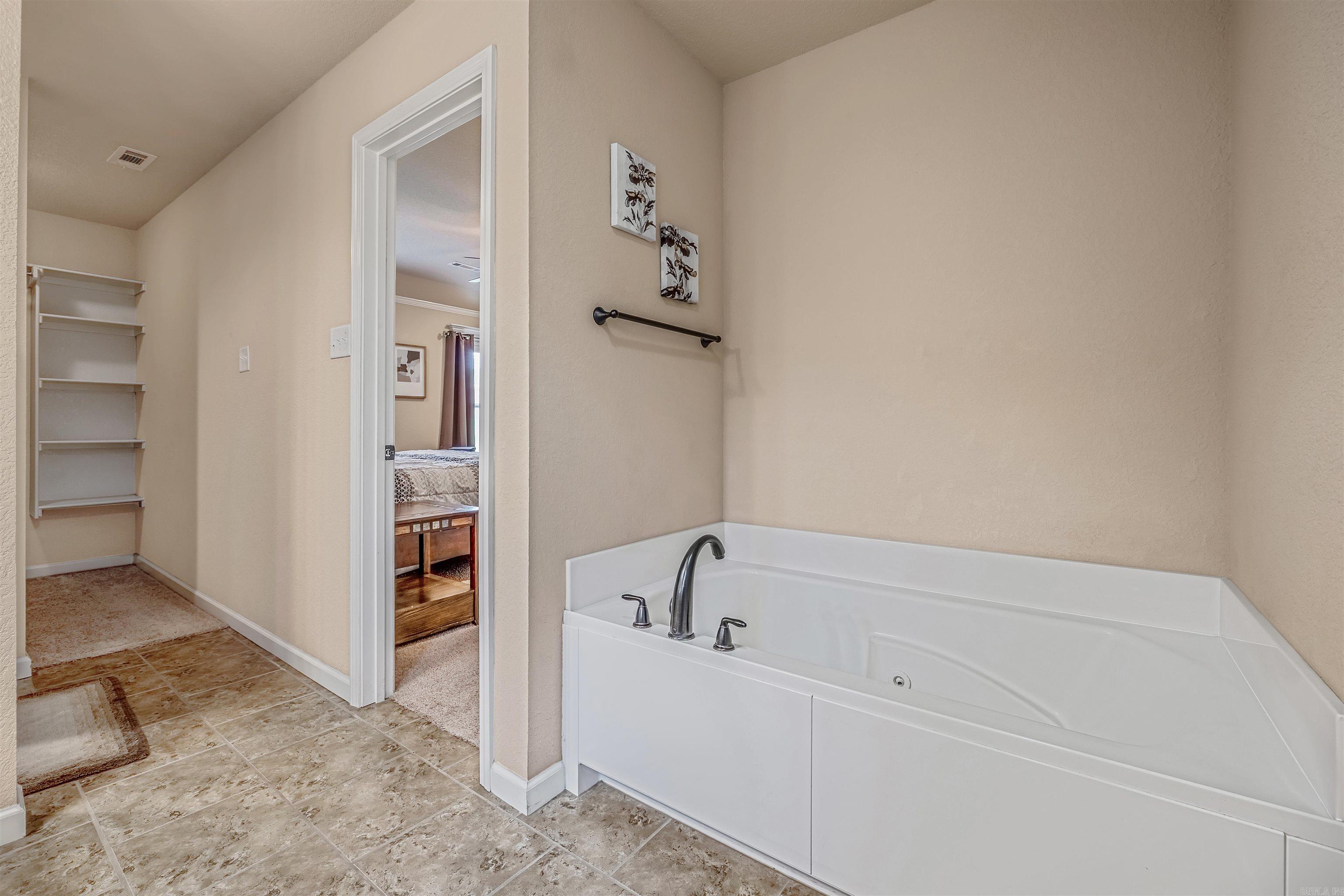 2710 Plateau Drive  Conway, AR