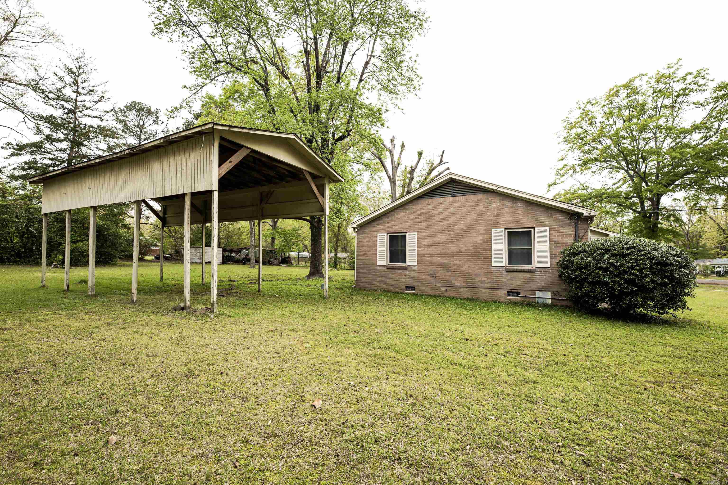 719 Waco St  Camden, AR