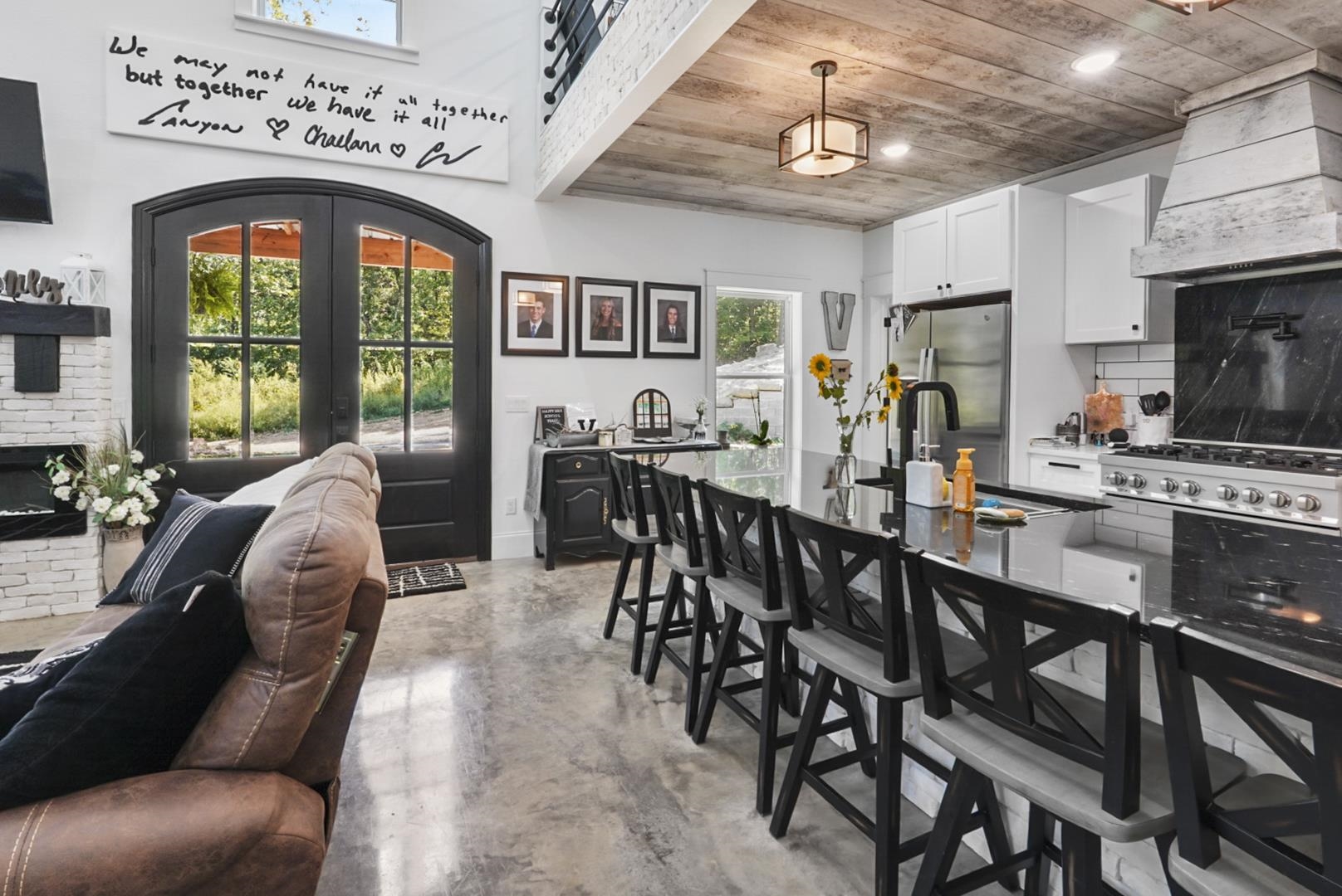 5795 Iron Mountain Road  Mountain View, AR