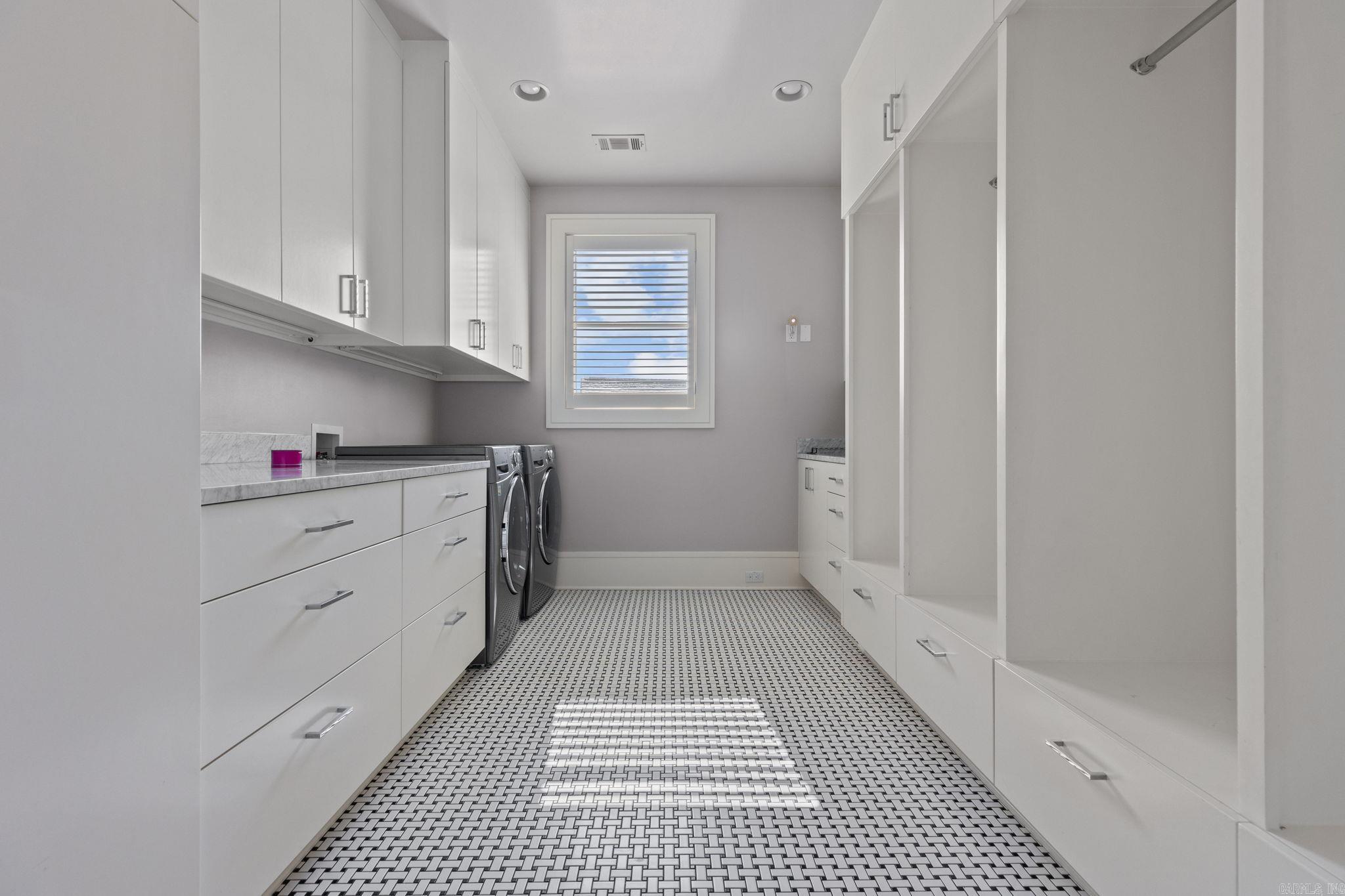 4605 Crestwood Drive Little Rock, AR 72207