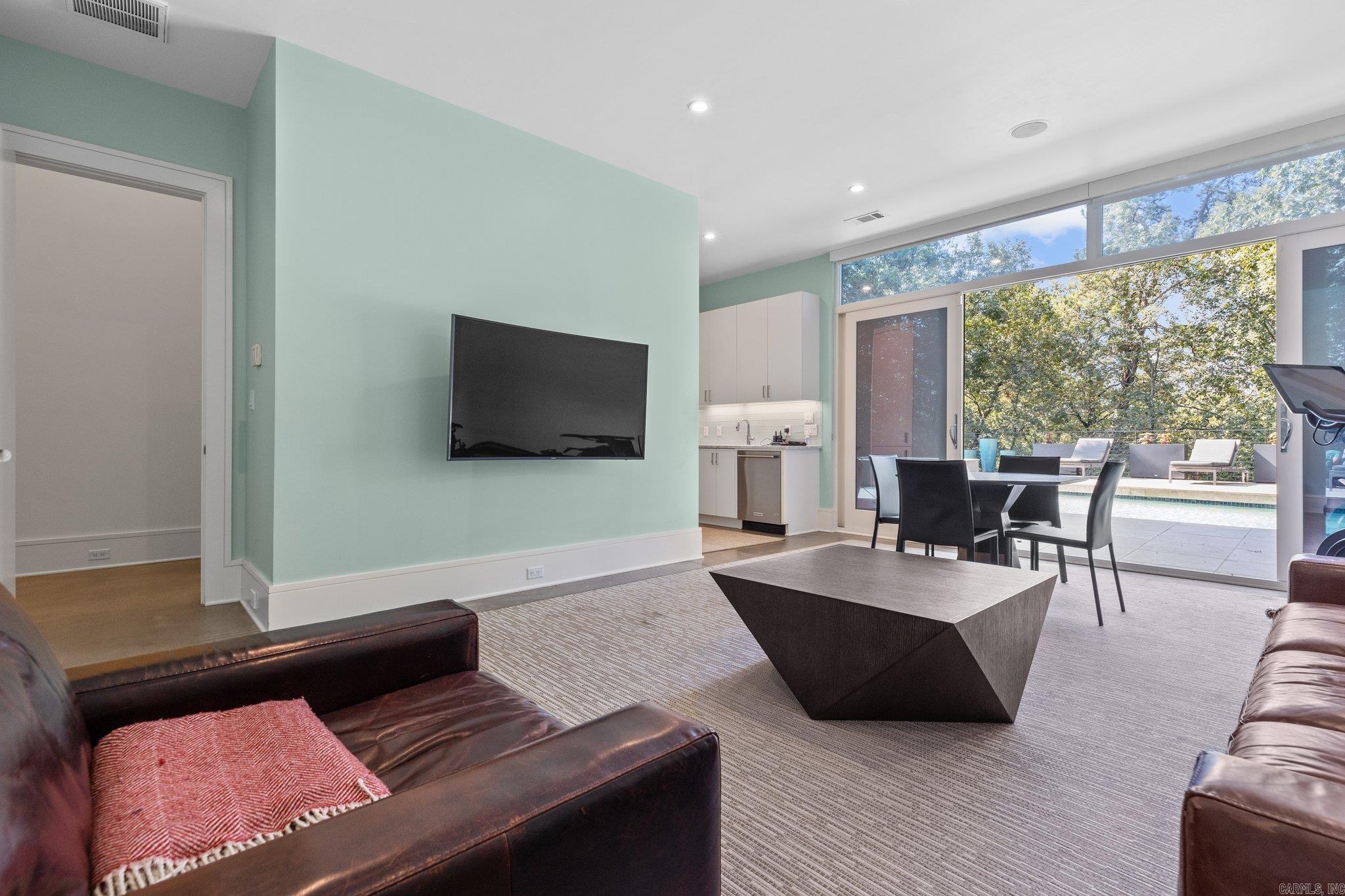 4605 Crestwood Drive Little Rock, AR 72207