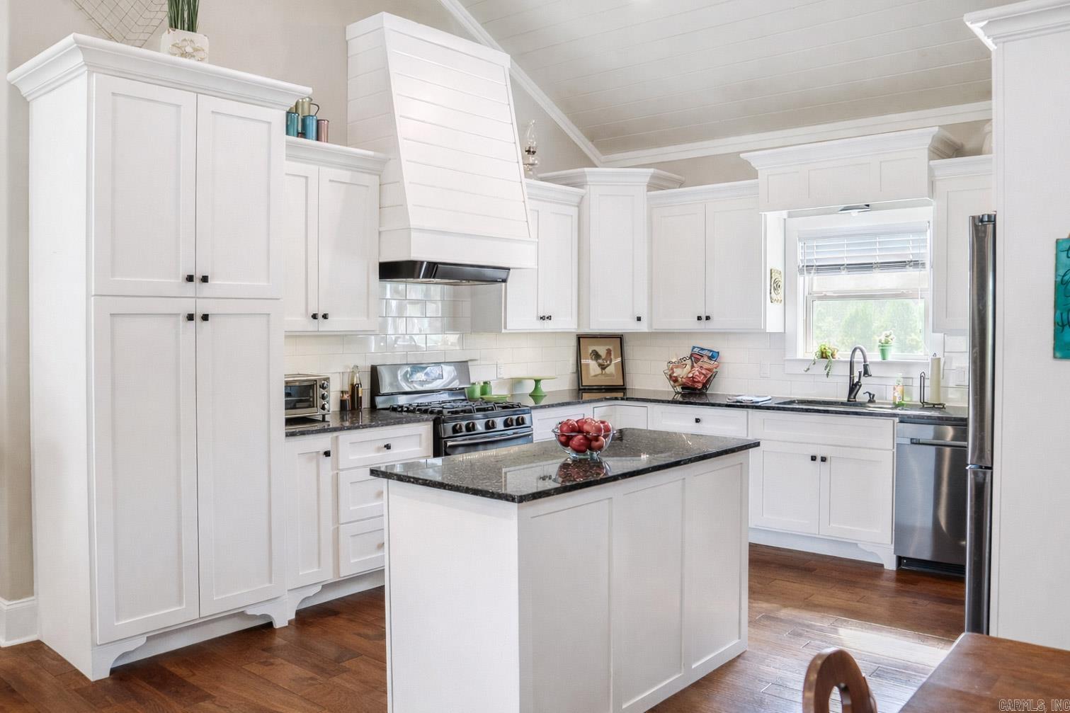 4851 County Road 745 House + 3.5 Acres Jonesboro, AR