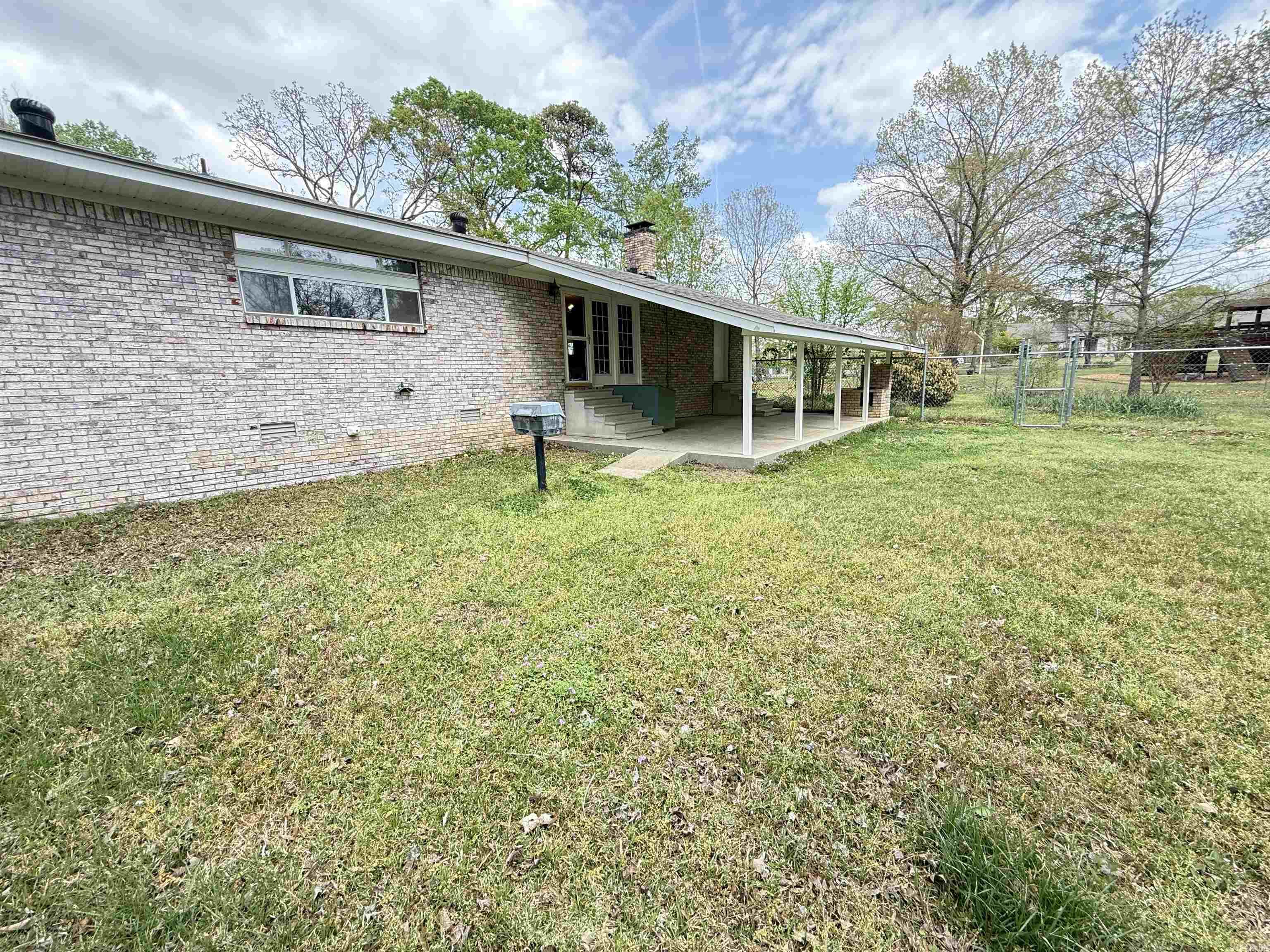 1587 Salem  Bryant, AR