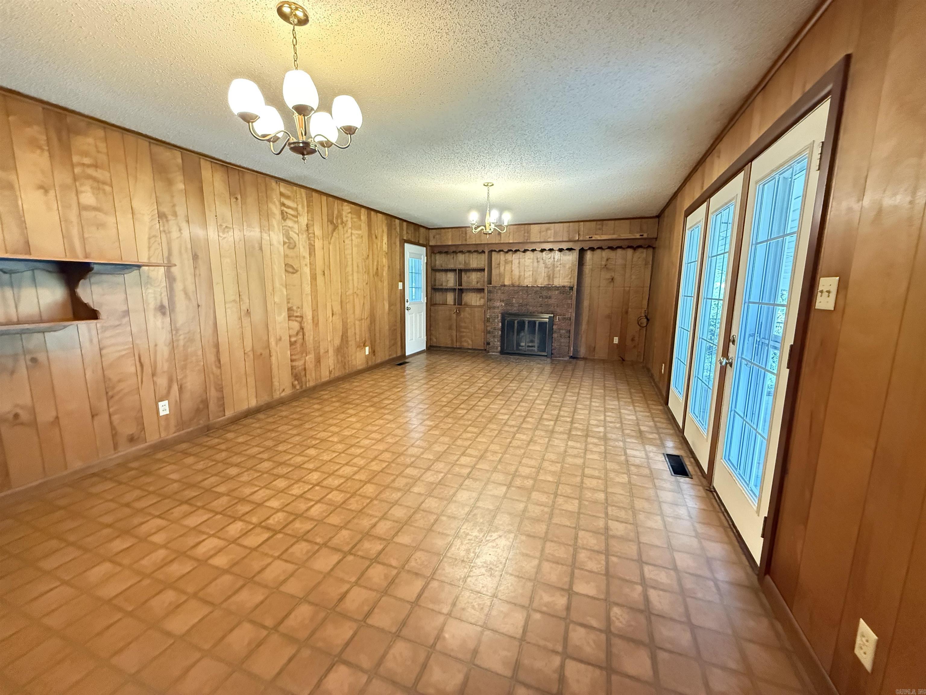 1587 Salem  Bryant, AR