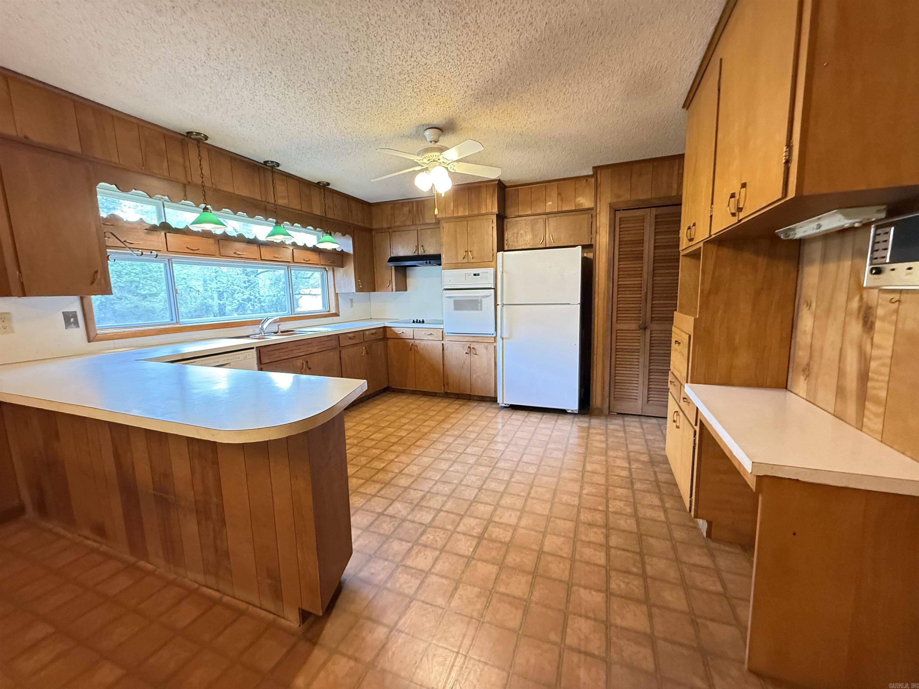 1587 Salem  Bryant, AR