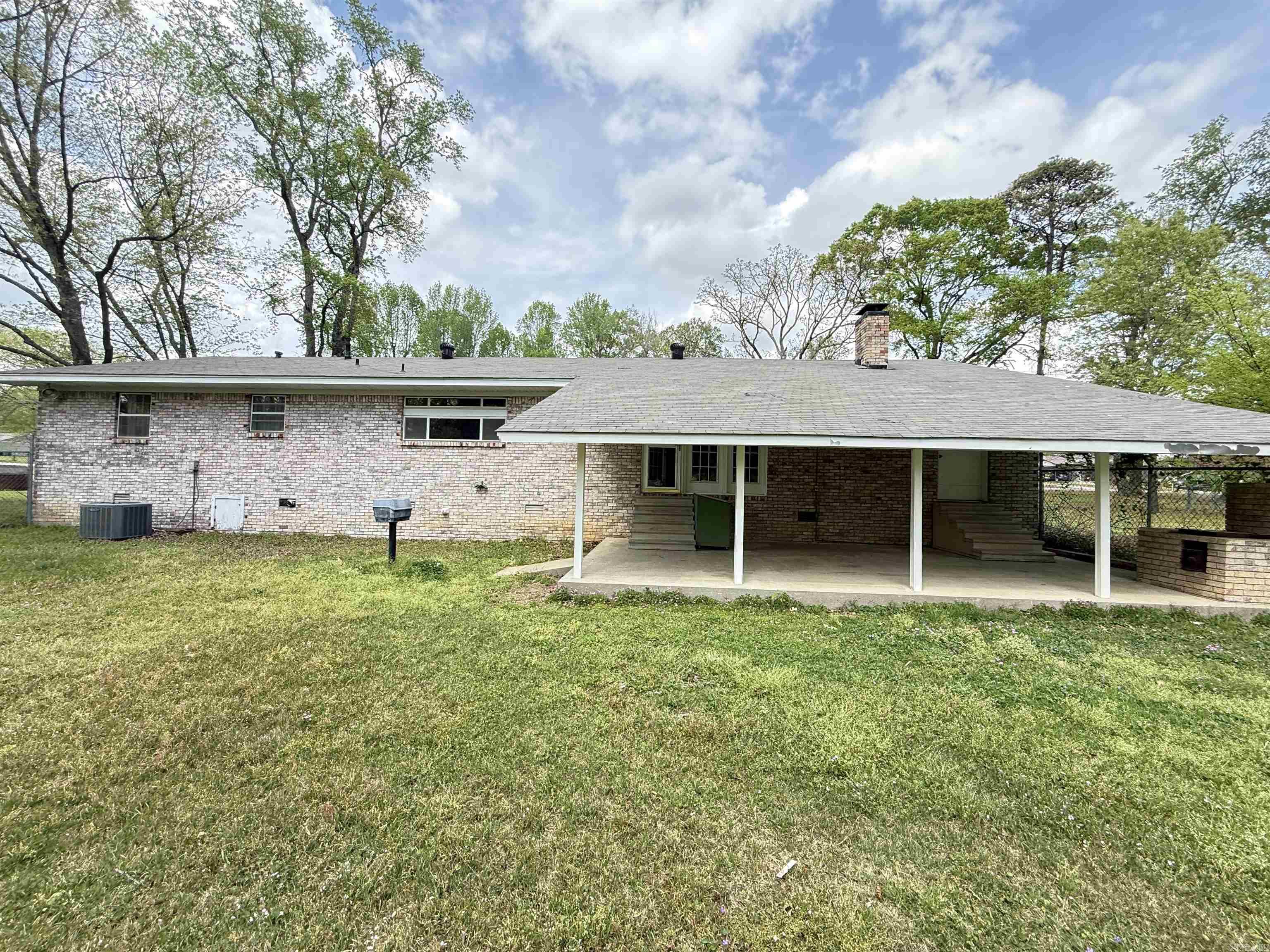 1587 Salem  Bryant, AR