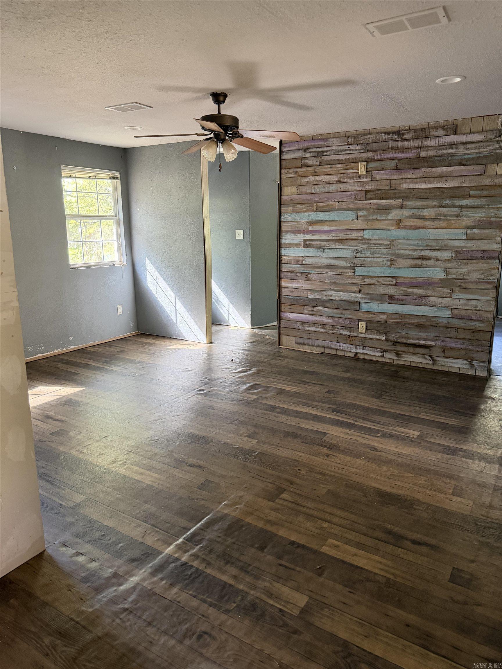 934 GRANT 45  Prattsville, AR