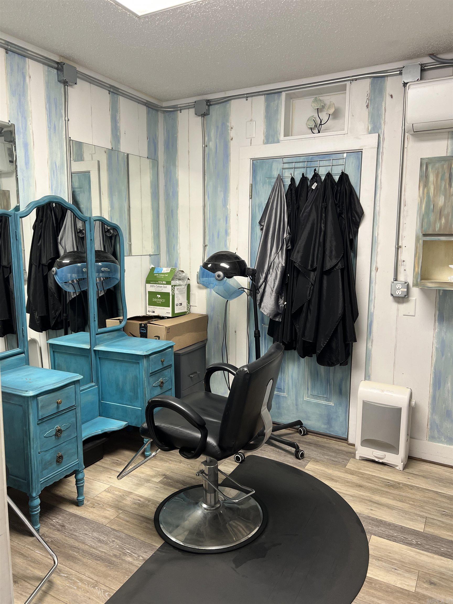 216 E Main  Norman, AR