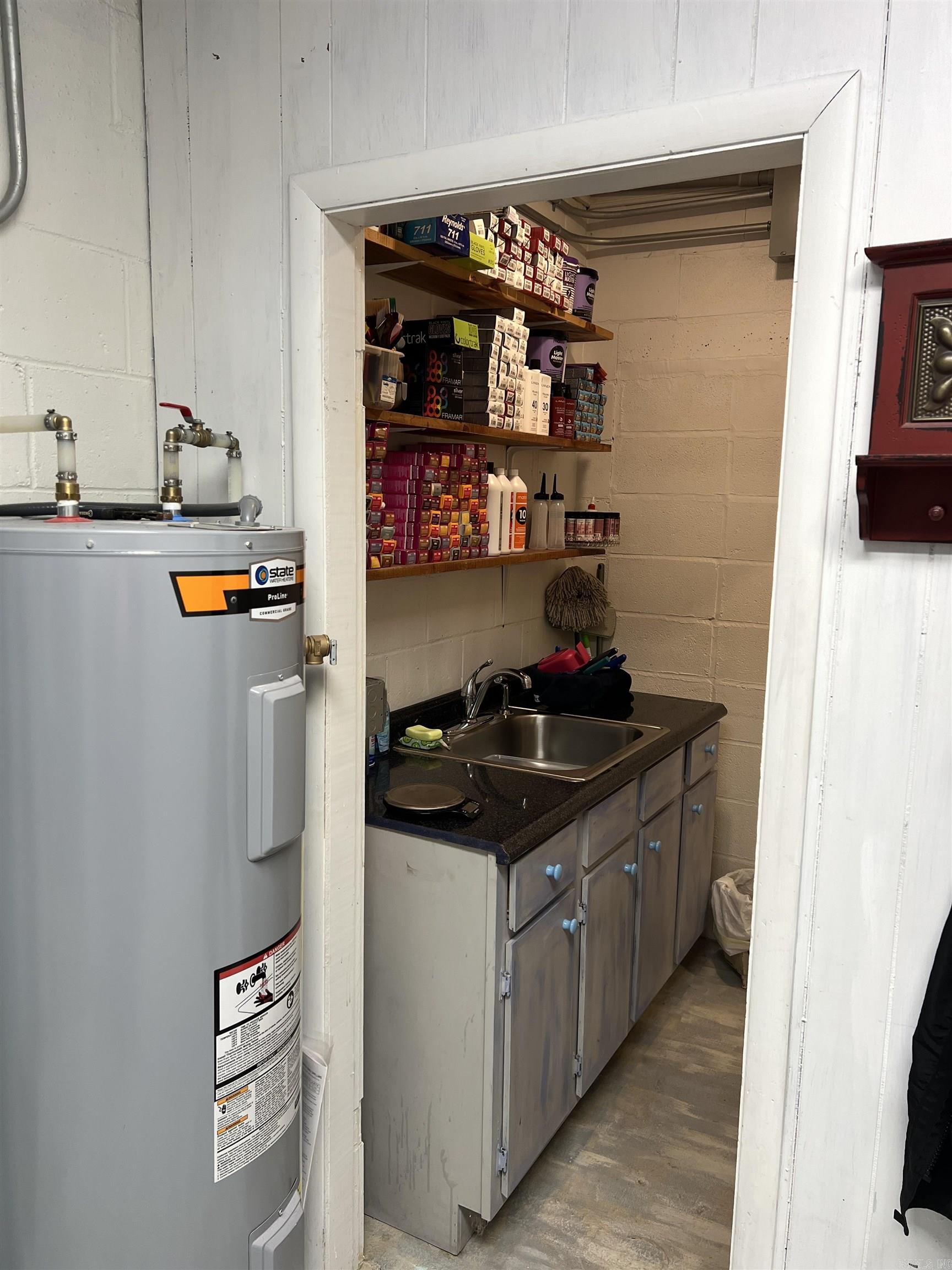 216 E Main  Norman, AR