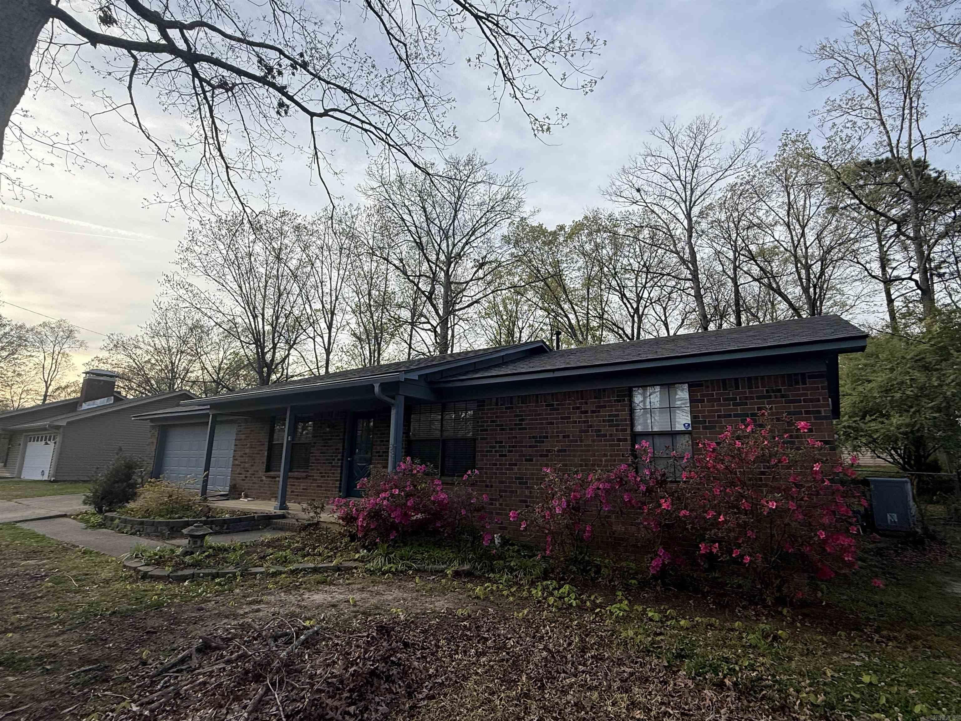 2812 Janet  Benton, AR