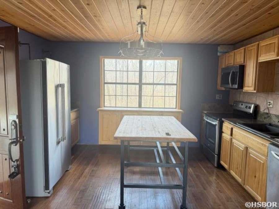 58 Hummingbird Lane  Mount Ida, AR