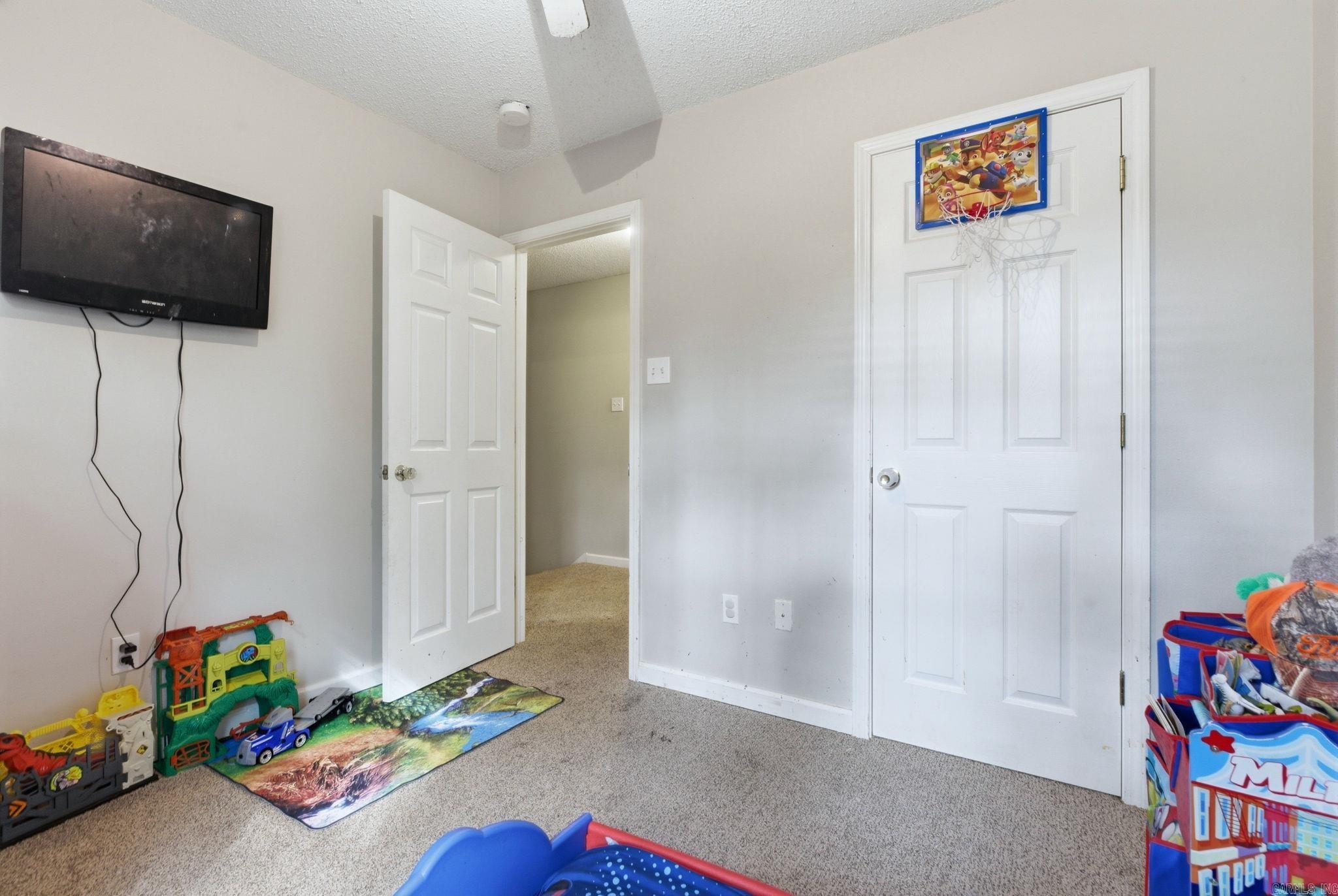 1126 Oakview  Benton, AR