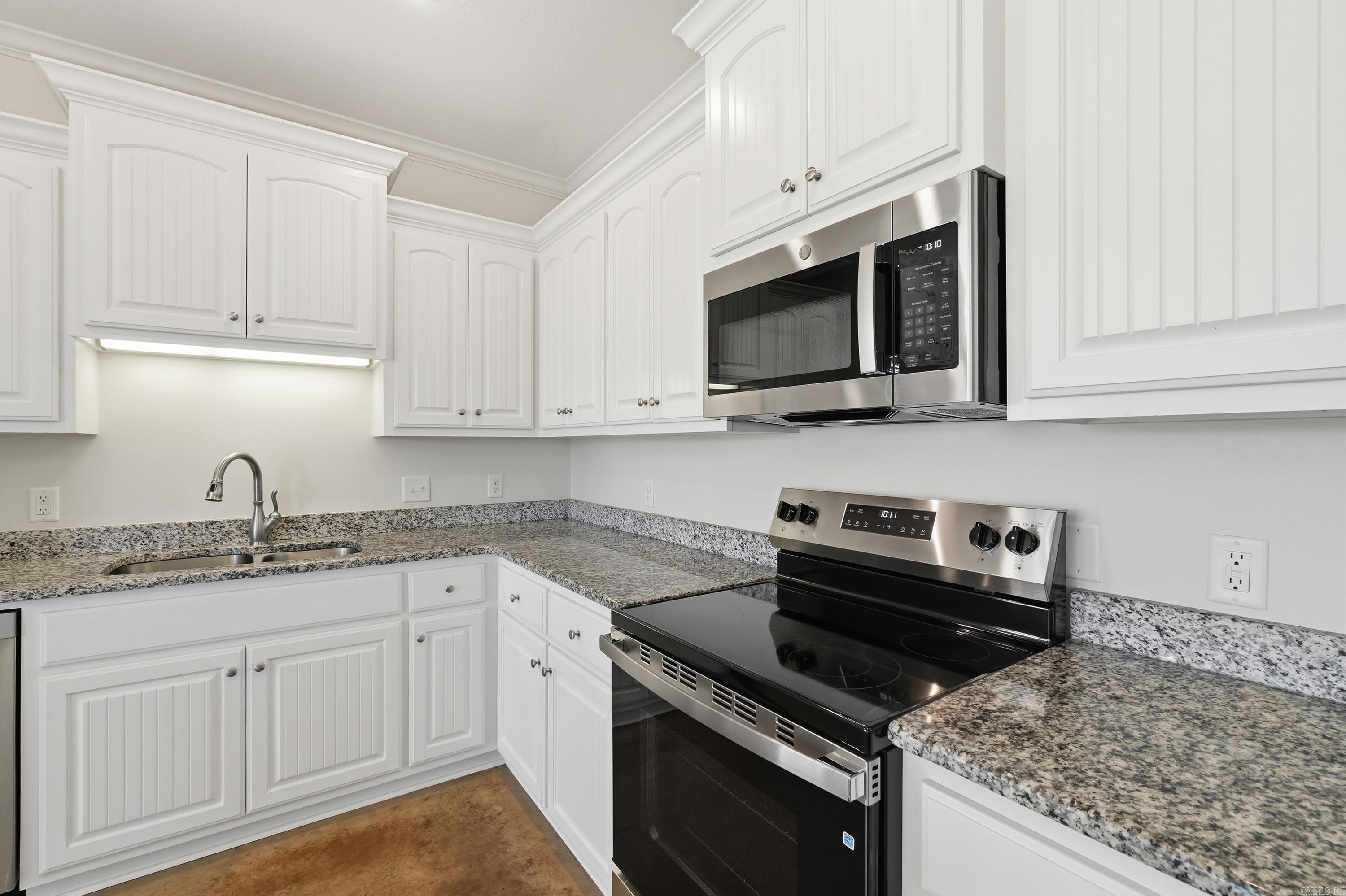 11 Palamino  Vilonia, AR