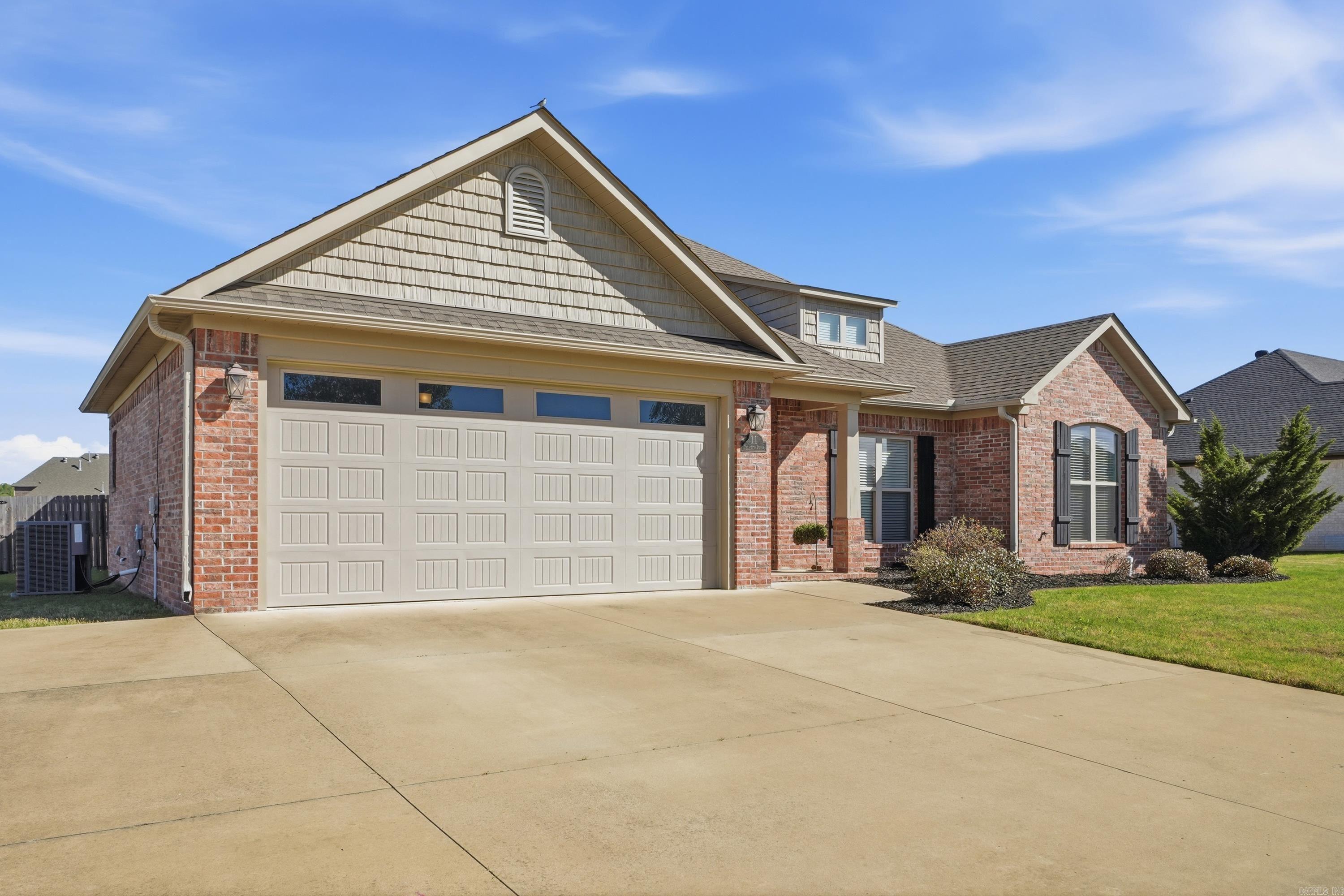 11 Palamino  Vilonia, AR