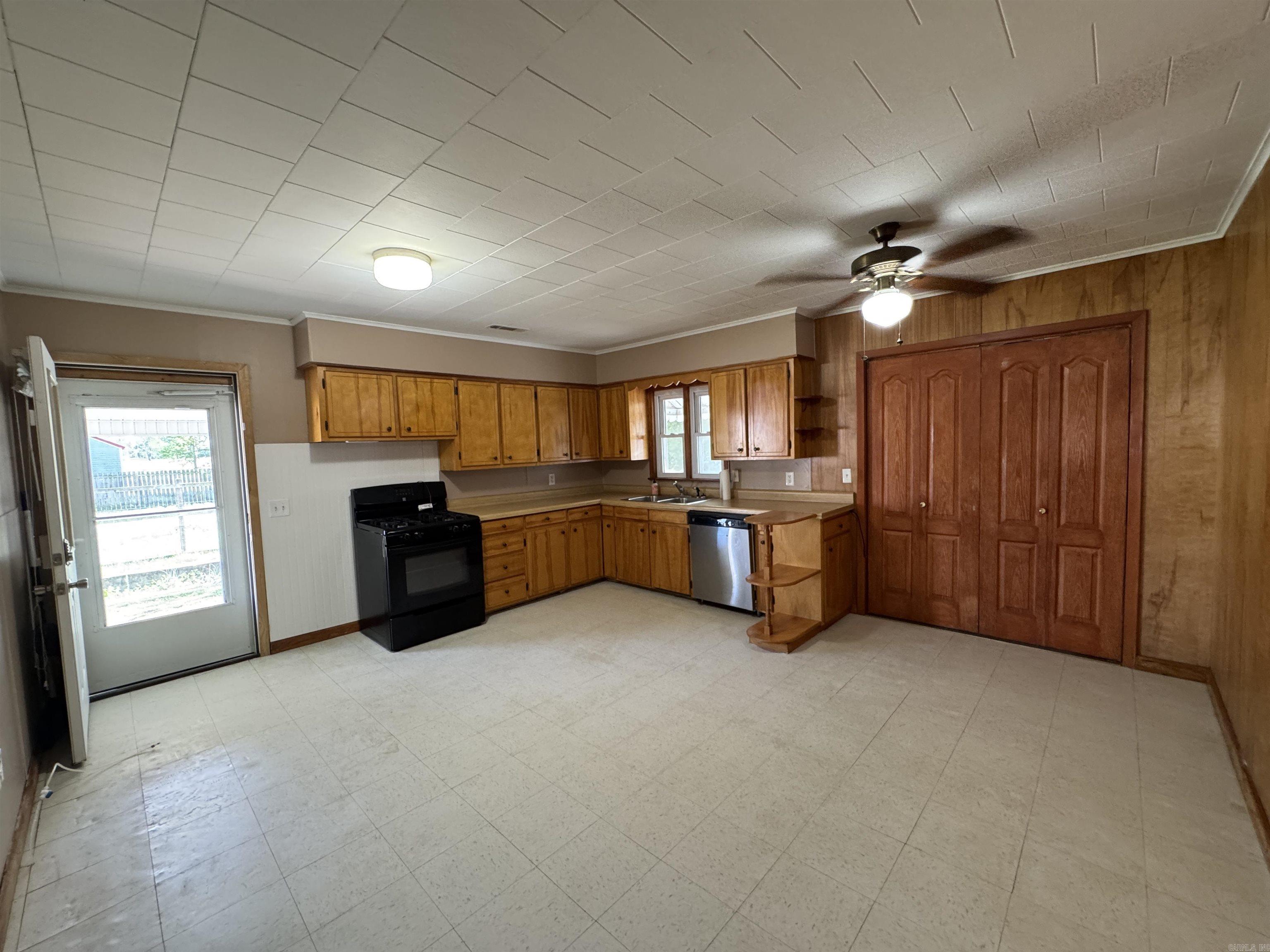 222 S Cagle  Rector, AR