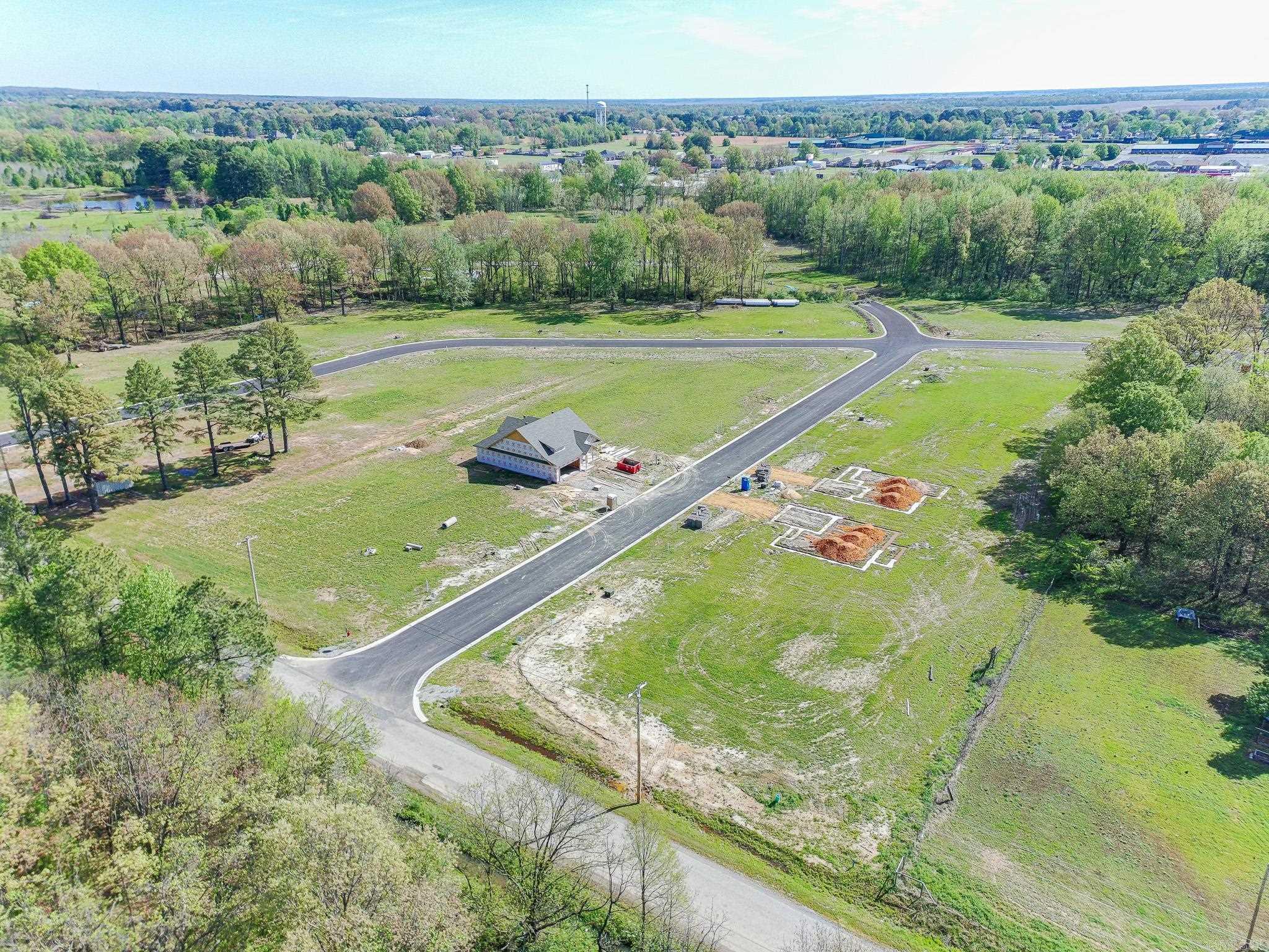 107 Horseshoe Creek  Brookland, AR