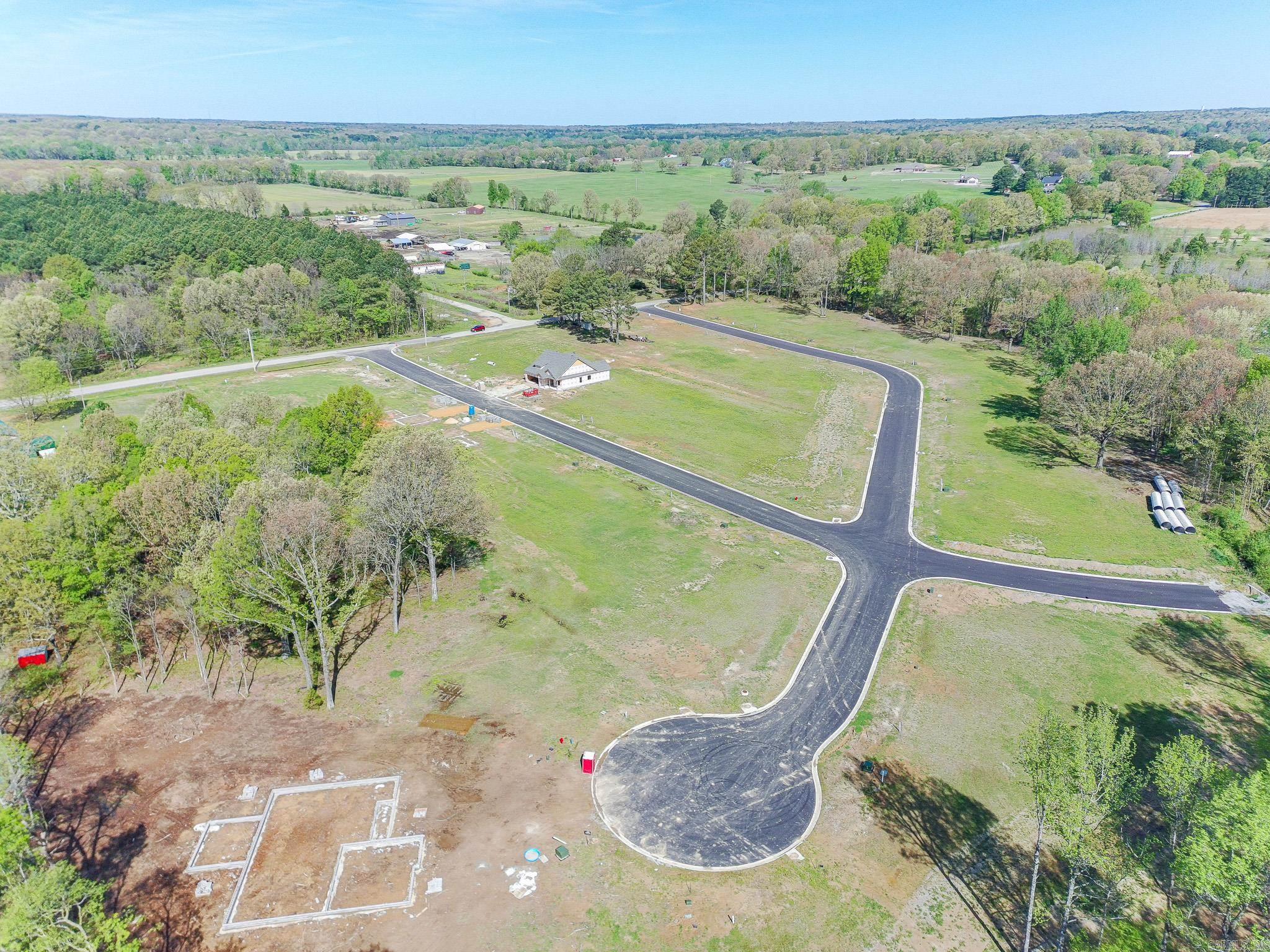 107 Horseshoe Creek  Brookland, AR