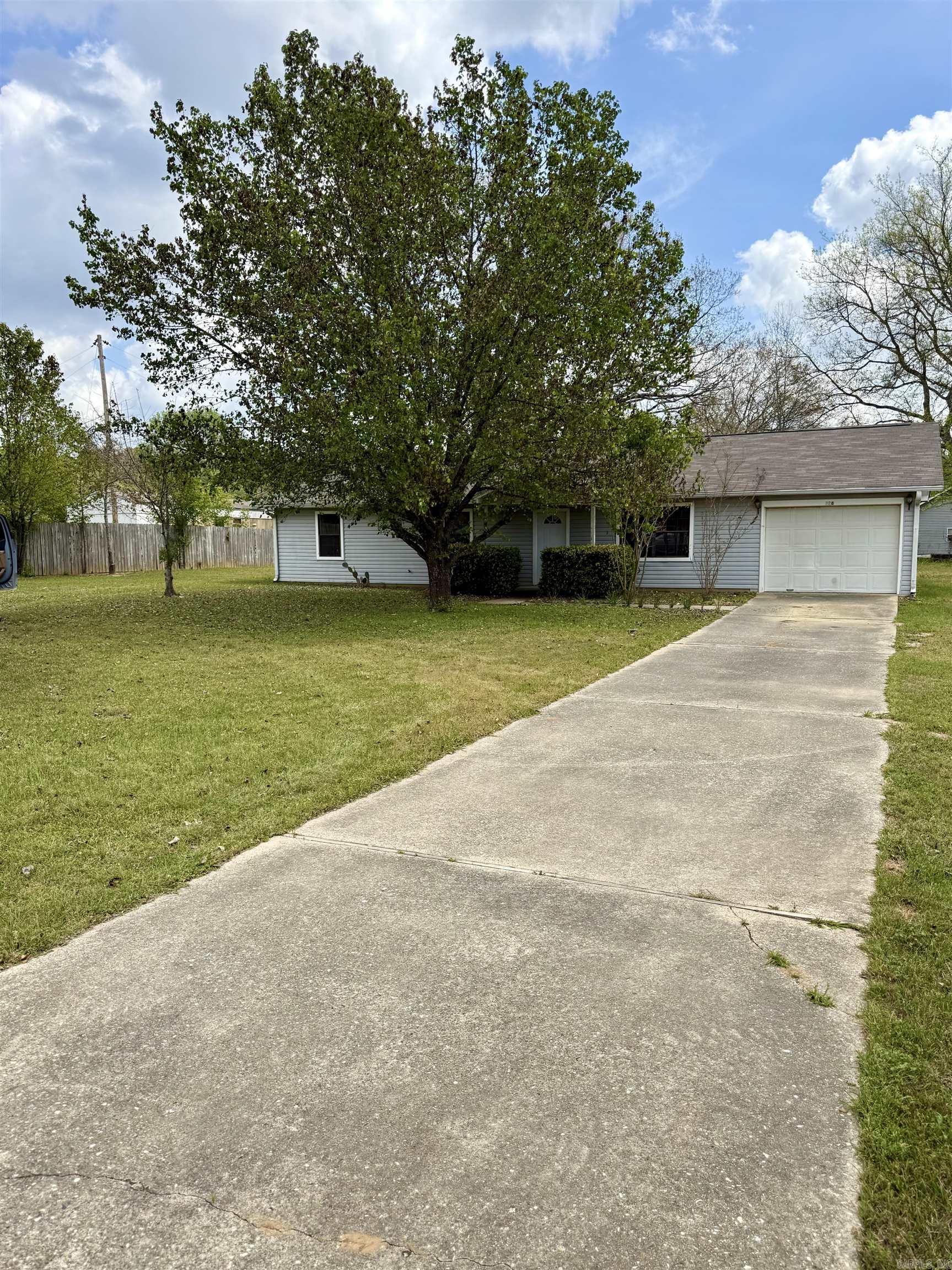 228 Frost Road  Caddo Valley, AR