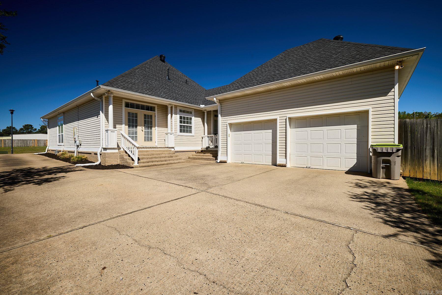 3724 Hazelwood Drive  Benton, AR