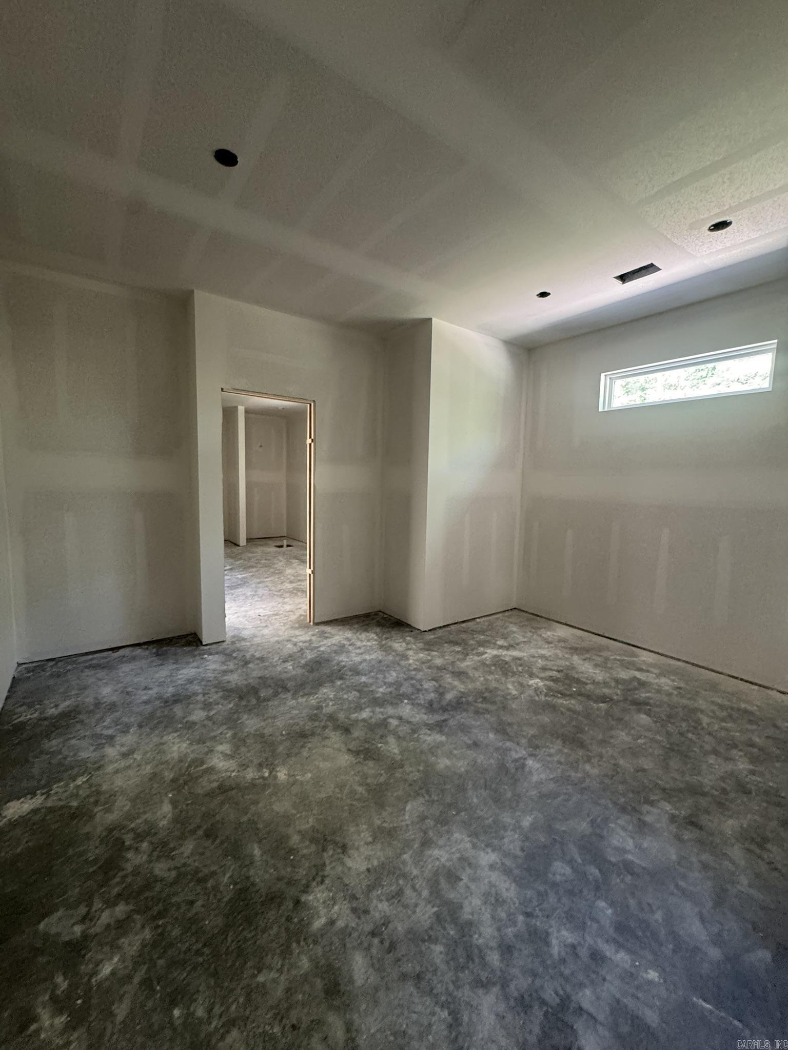 319 Devoe Bend Drive Maumelle, AR 72113-0000