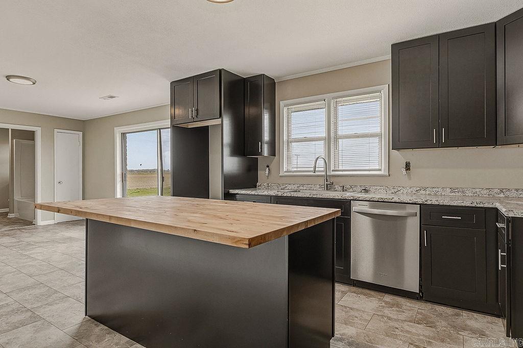 8000 E Highland  Jonesboro, AR