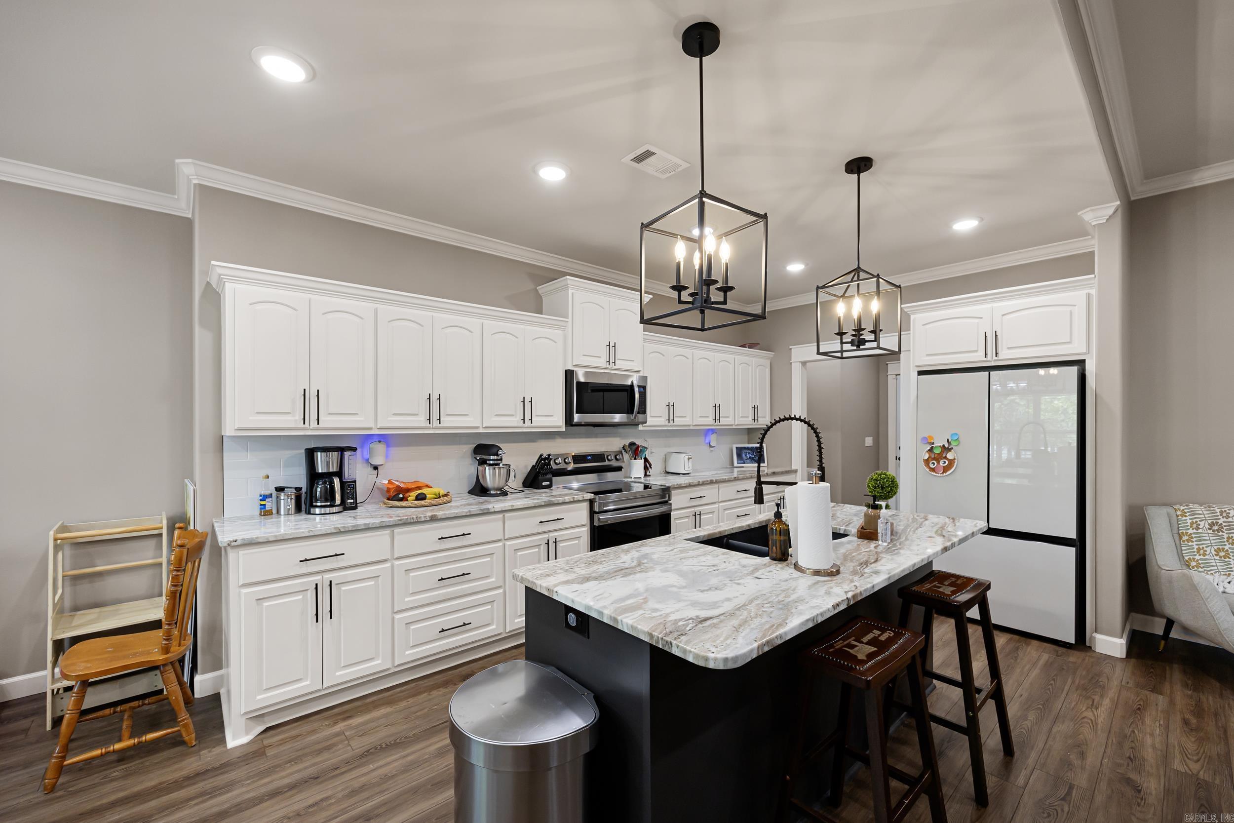 1814 Janie Francis  Russellville, AR