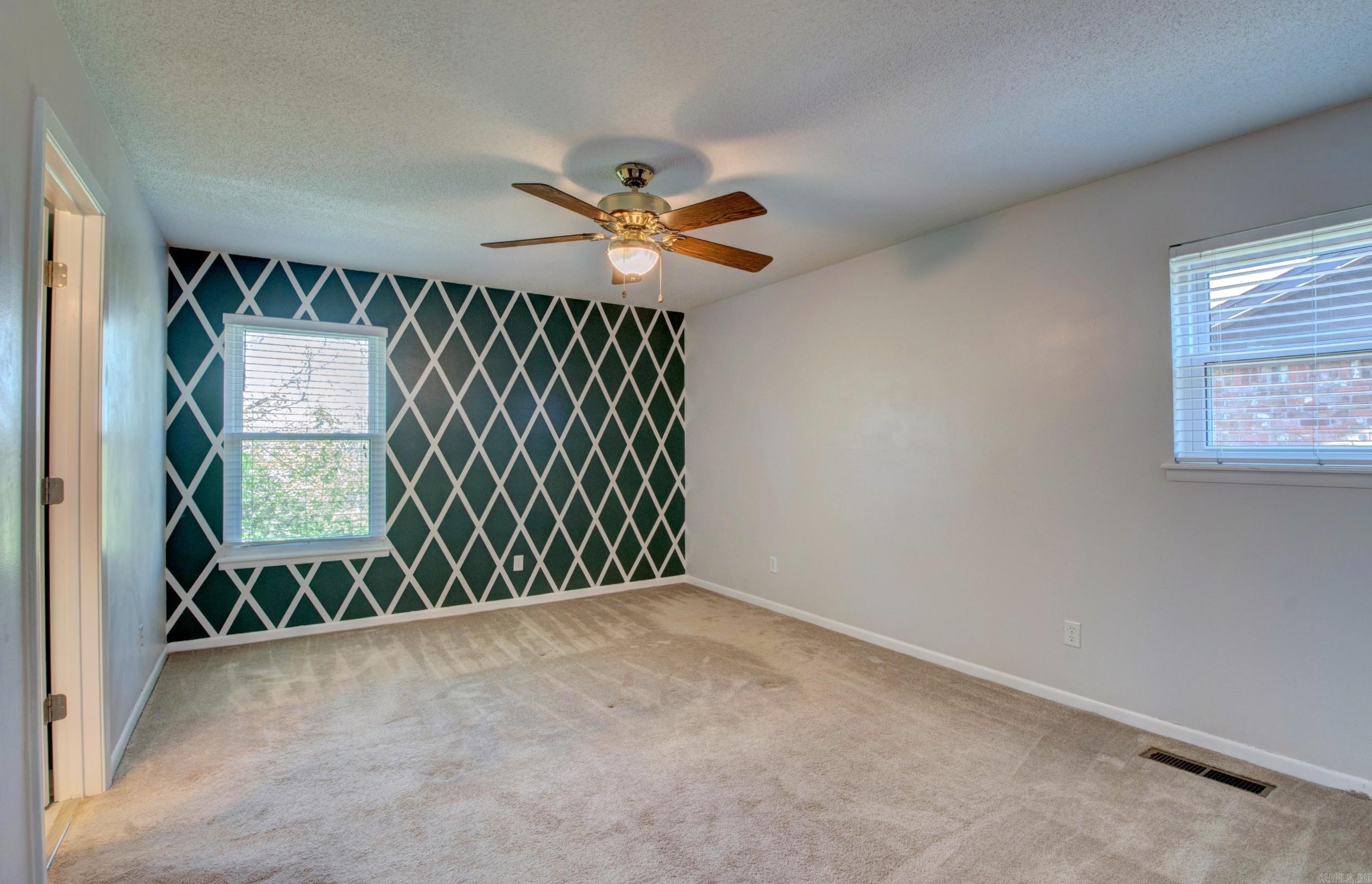 5605 N Locust  North Little Rock, AR