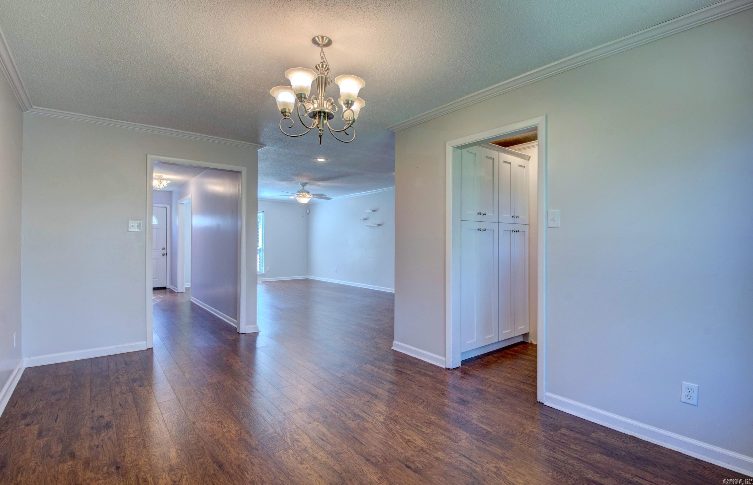 5605 N Locust  North Little Rock, AR