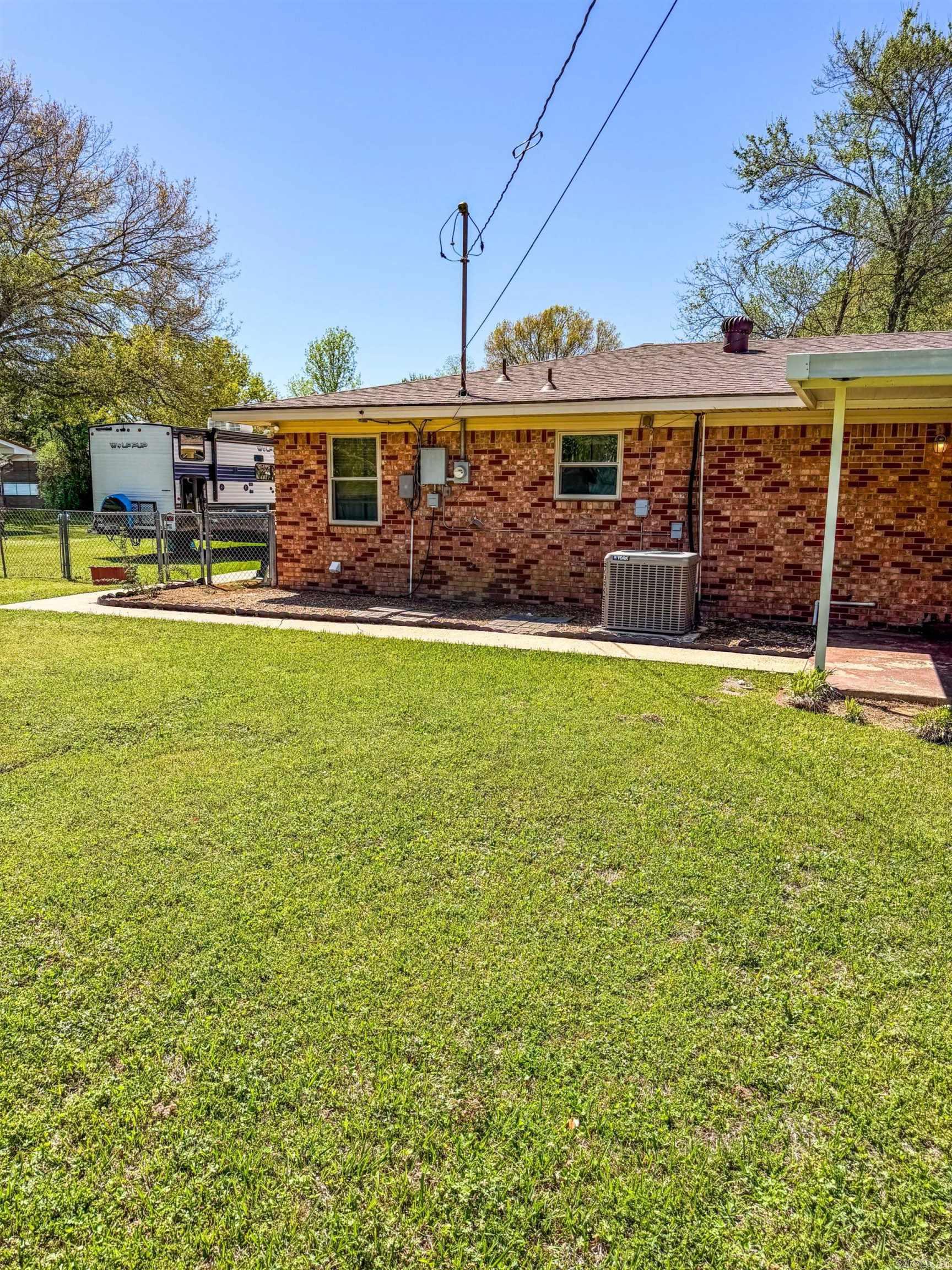 1104 Locust  Beebe, AR