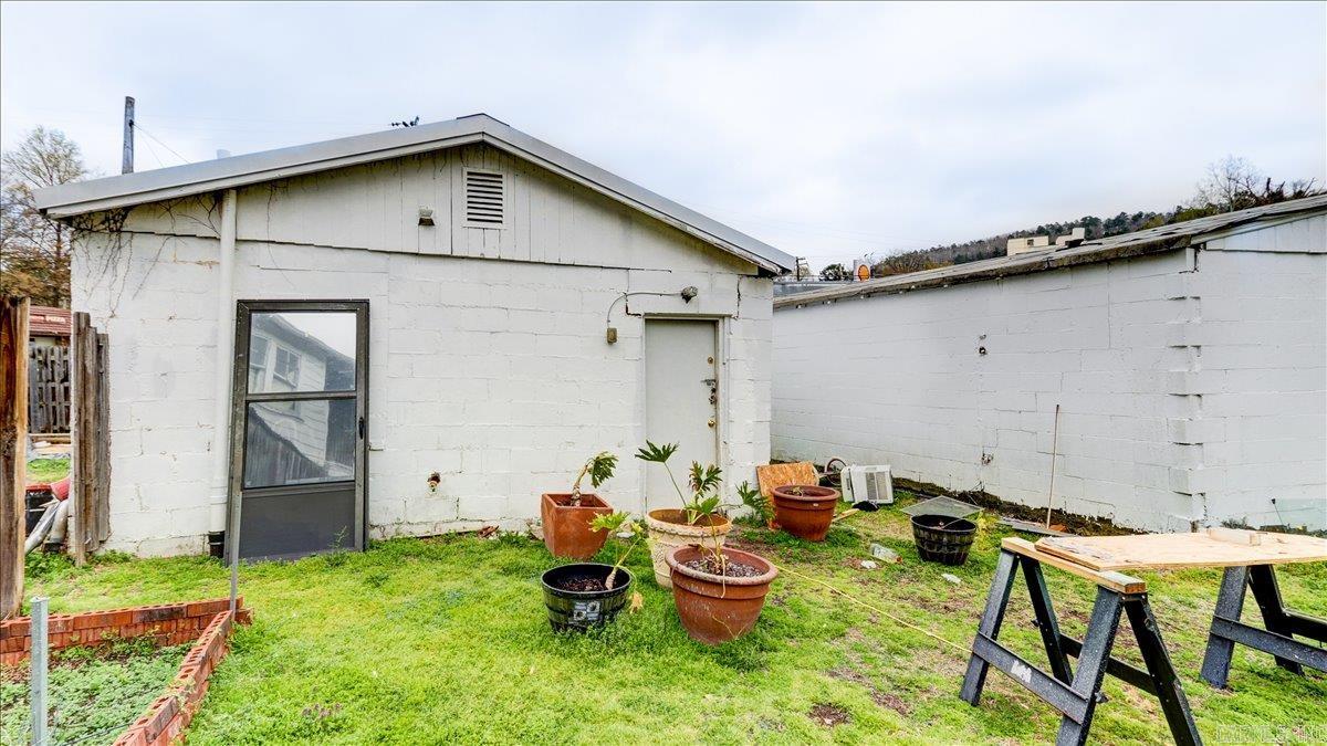 865 Park  Hot Springs, AR