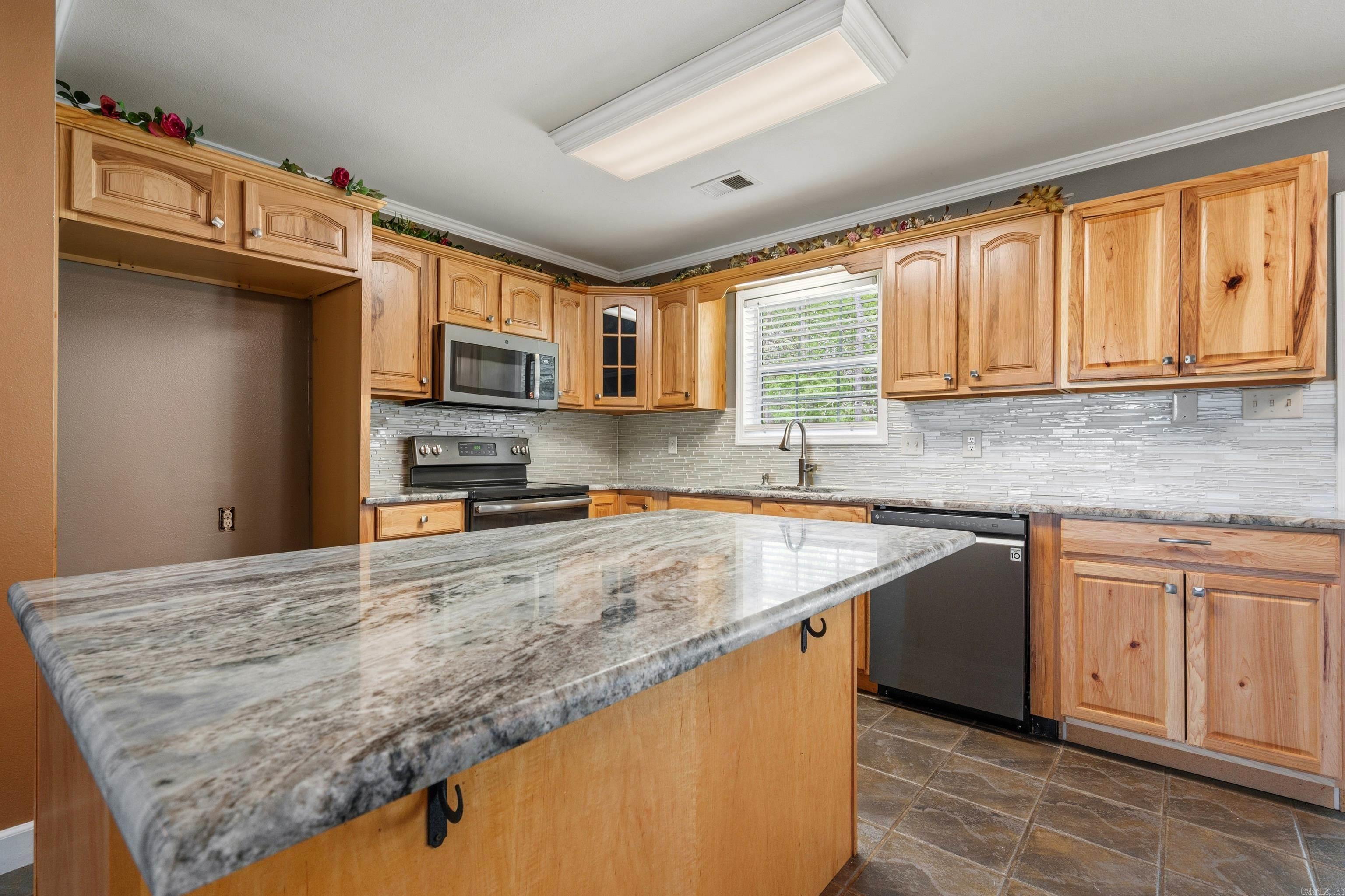 141 Seaburn  Hot Springs, AR