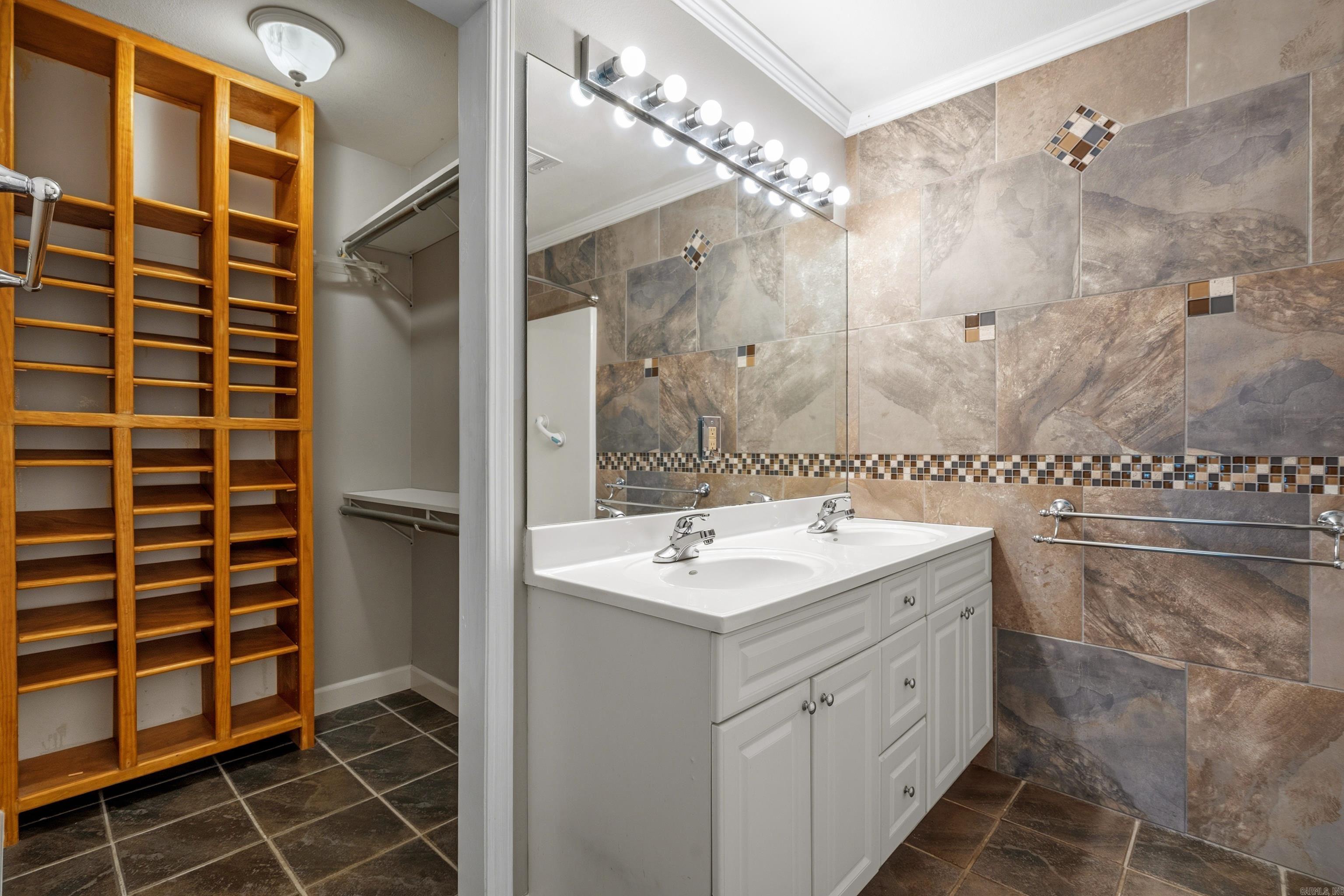 141 Seaburn  Hot Springs, AR