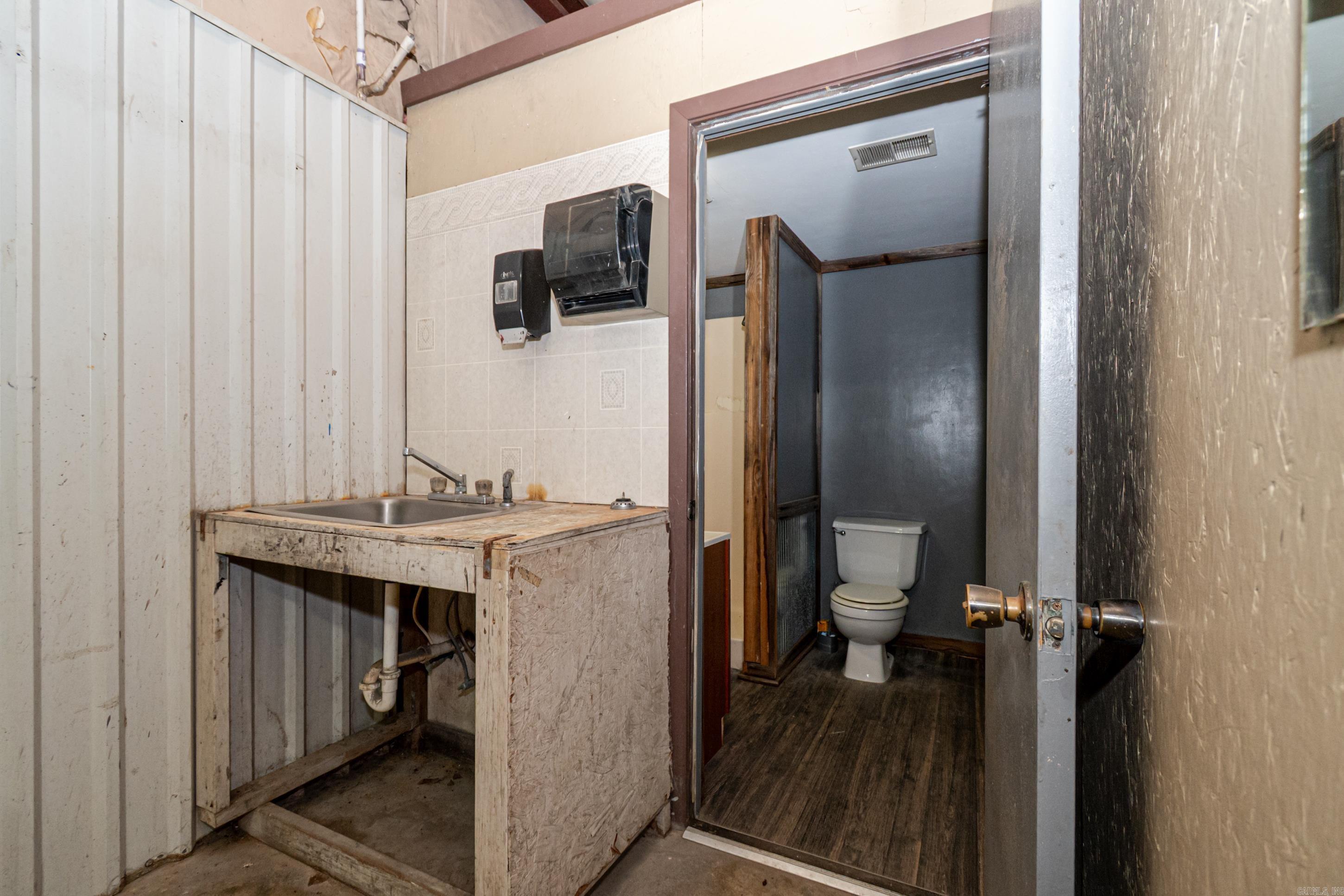 709 N Myrtle St  Warren, AR