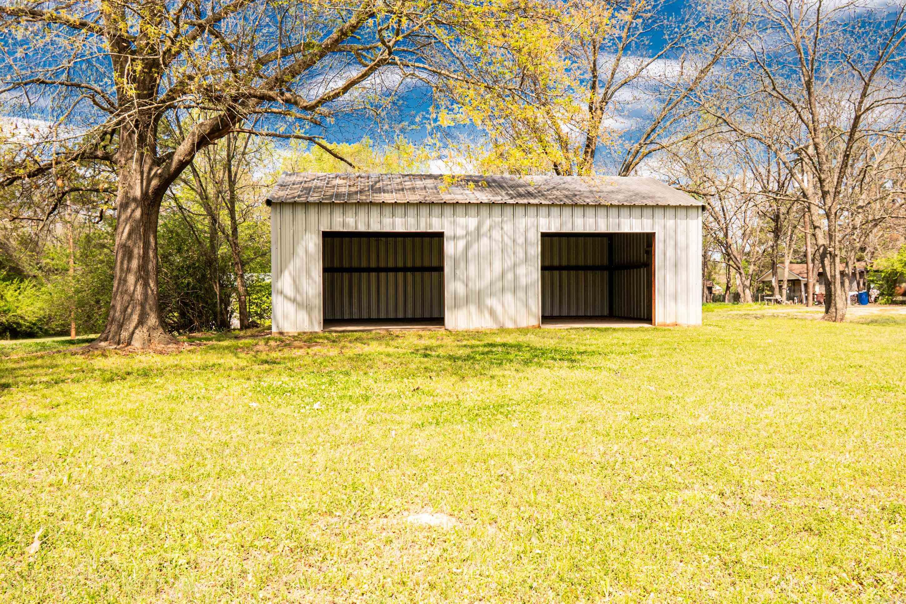 709 N Myrtle St  Warren, AR