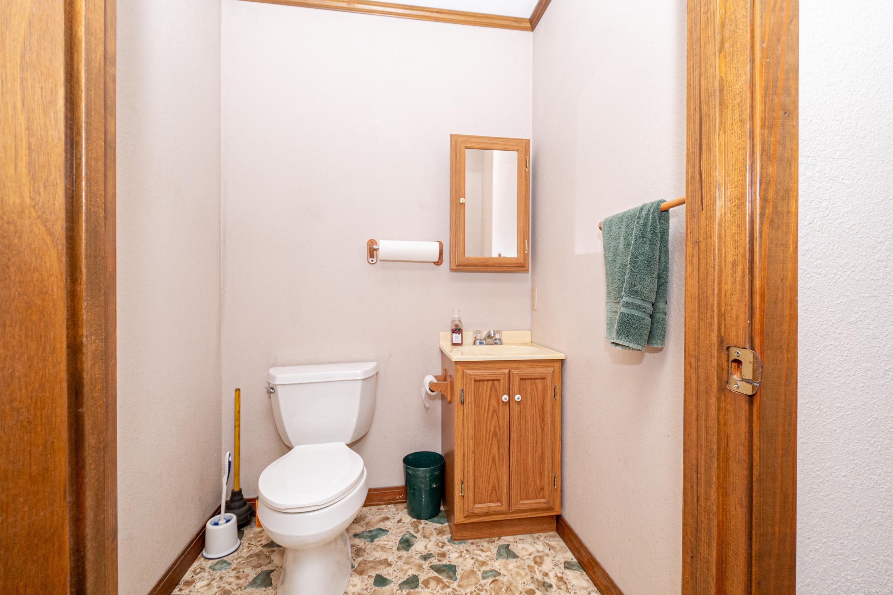 709 N Myrtle St  Warren, AR