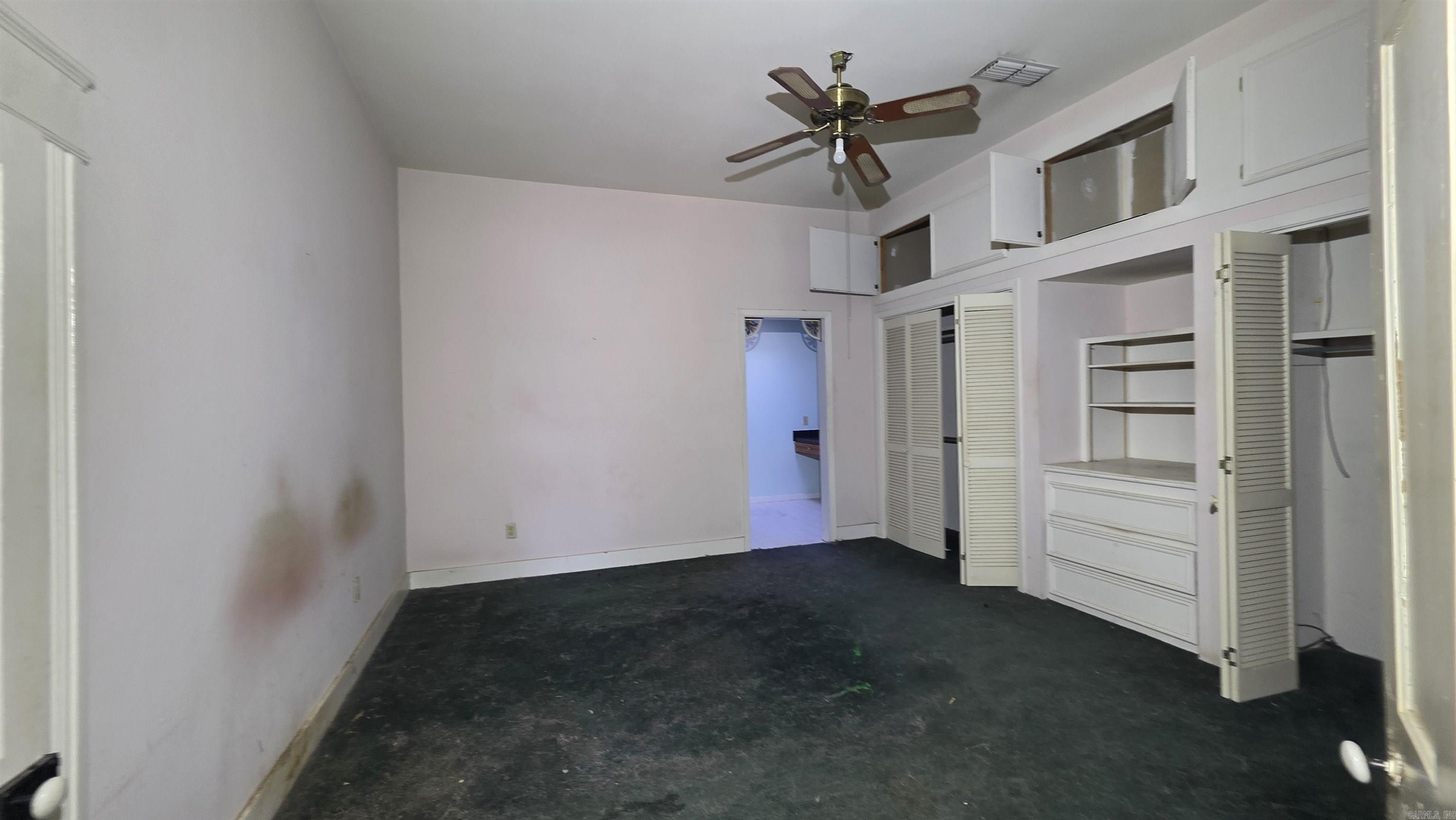 207 W Central  Warren, AR