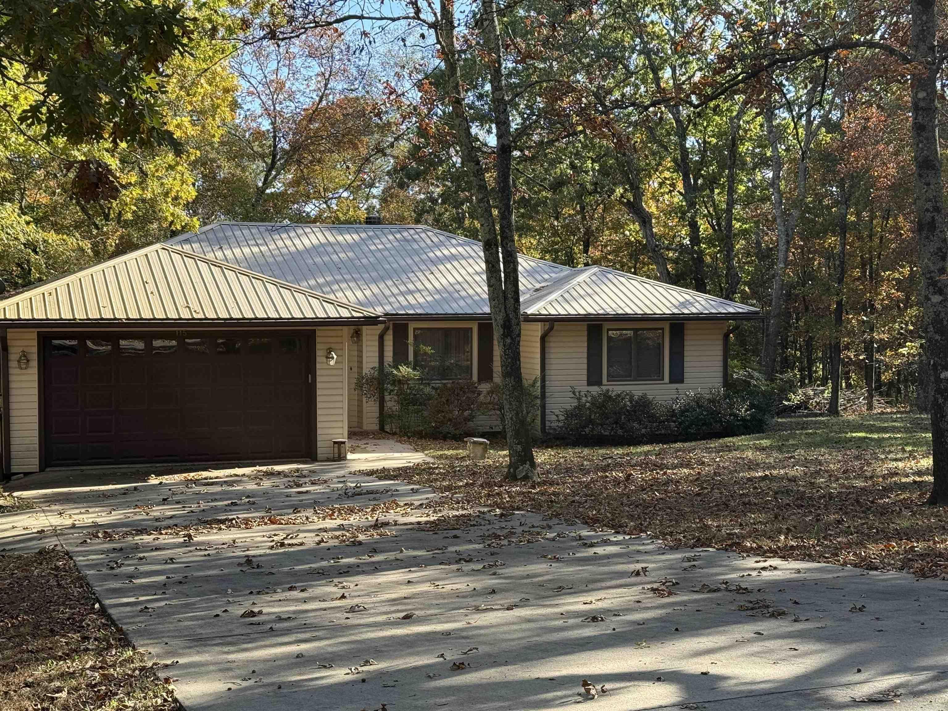 115 Castle View Drive  Fairfield Bay, AR