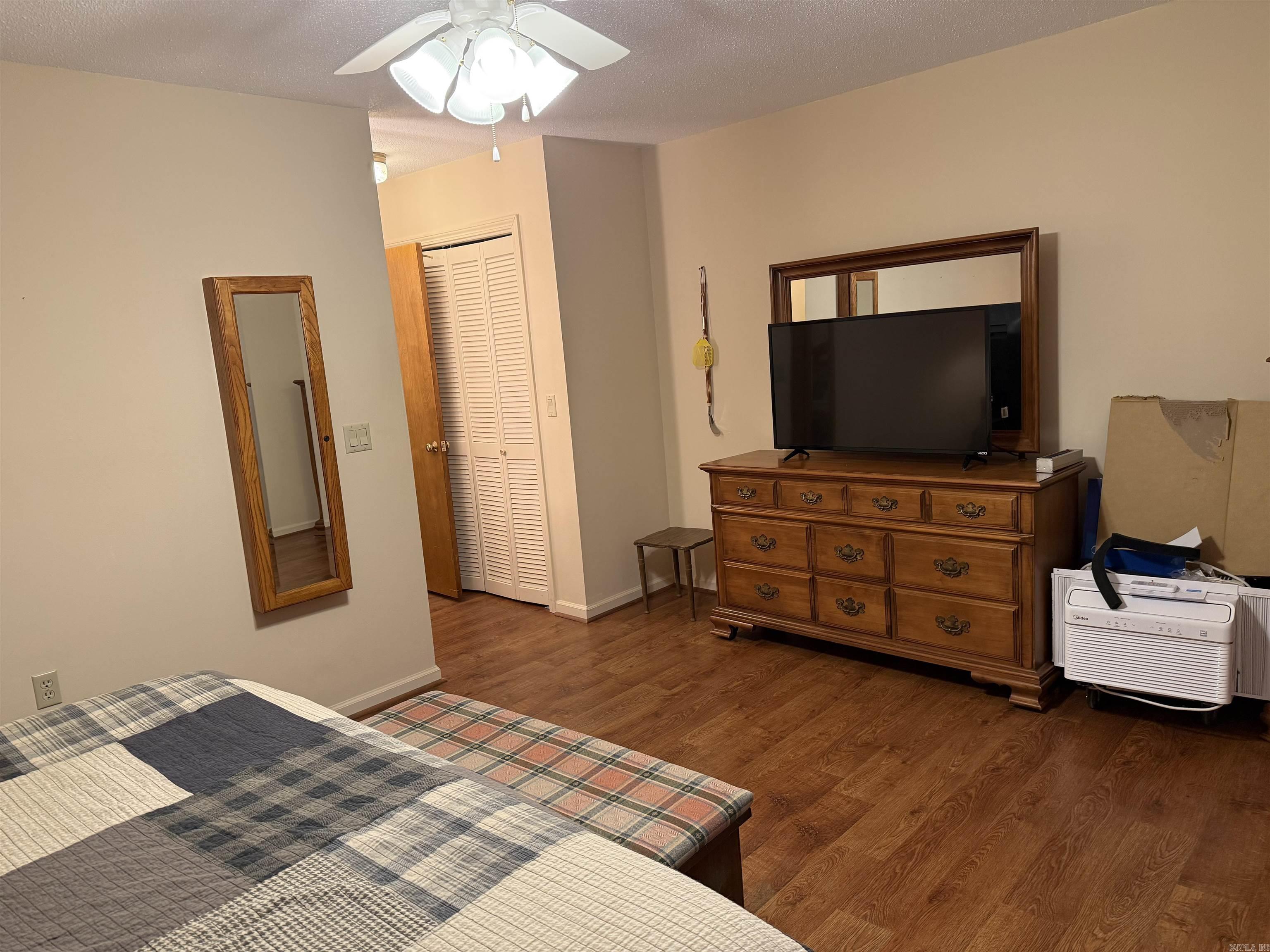 115 Castle View Drive  Fairfield Bay, AR